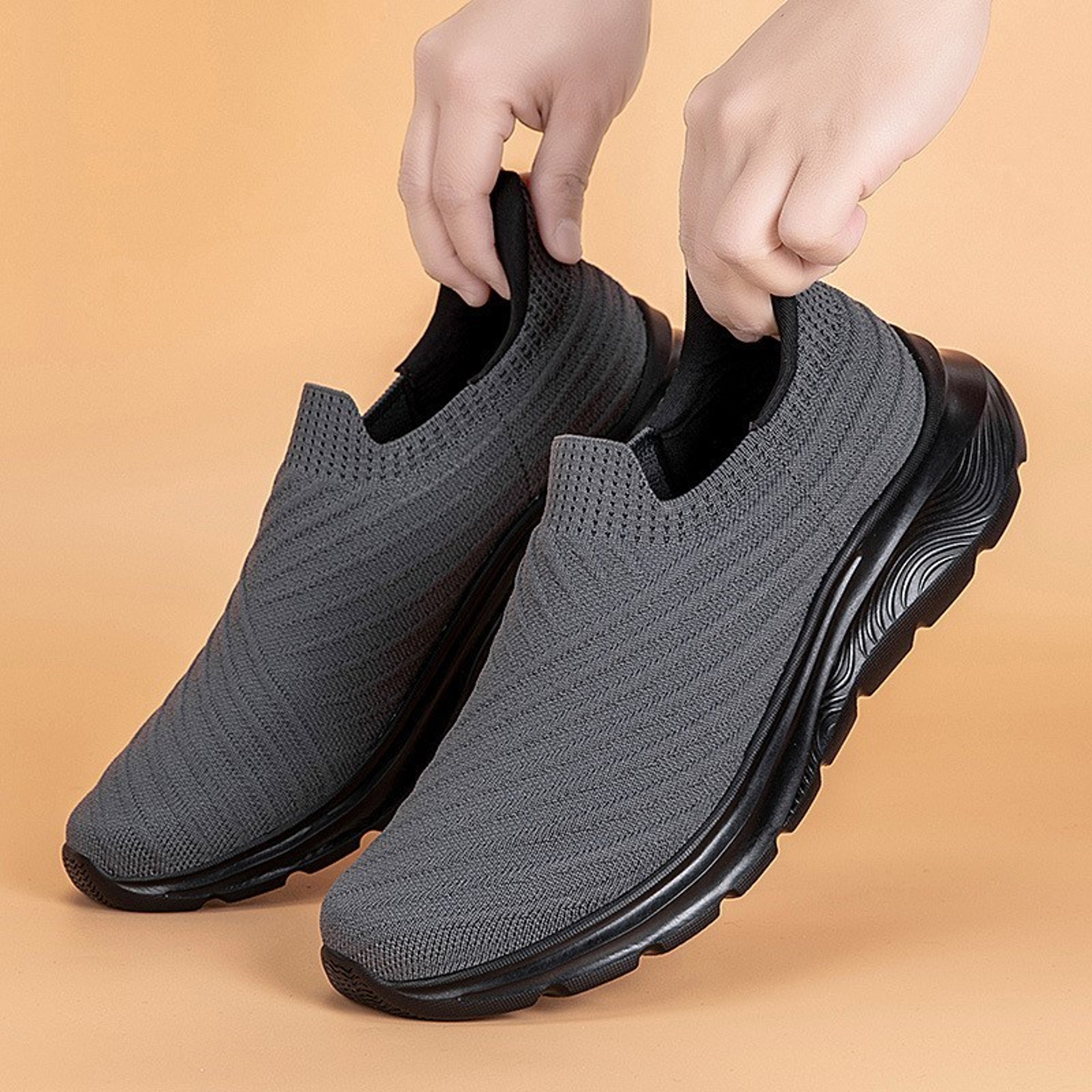 Slip On Sneakers For Woman Fashion Casual Shoes Non Slip Women Sports Shoes Breathable Running Foot 3