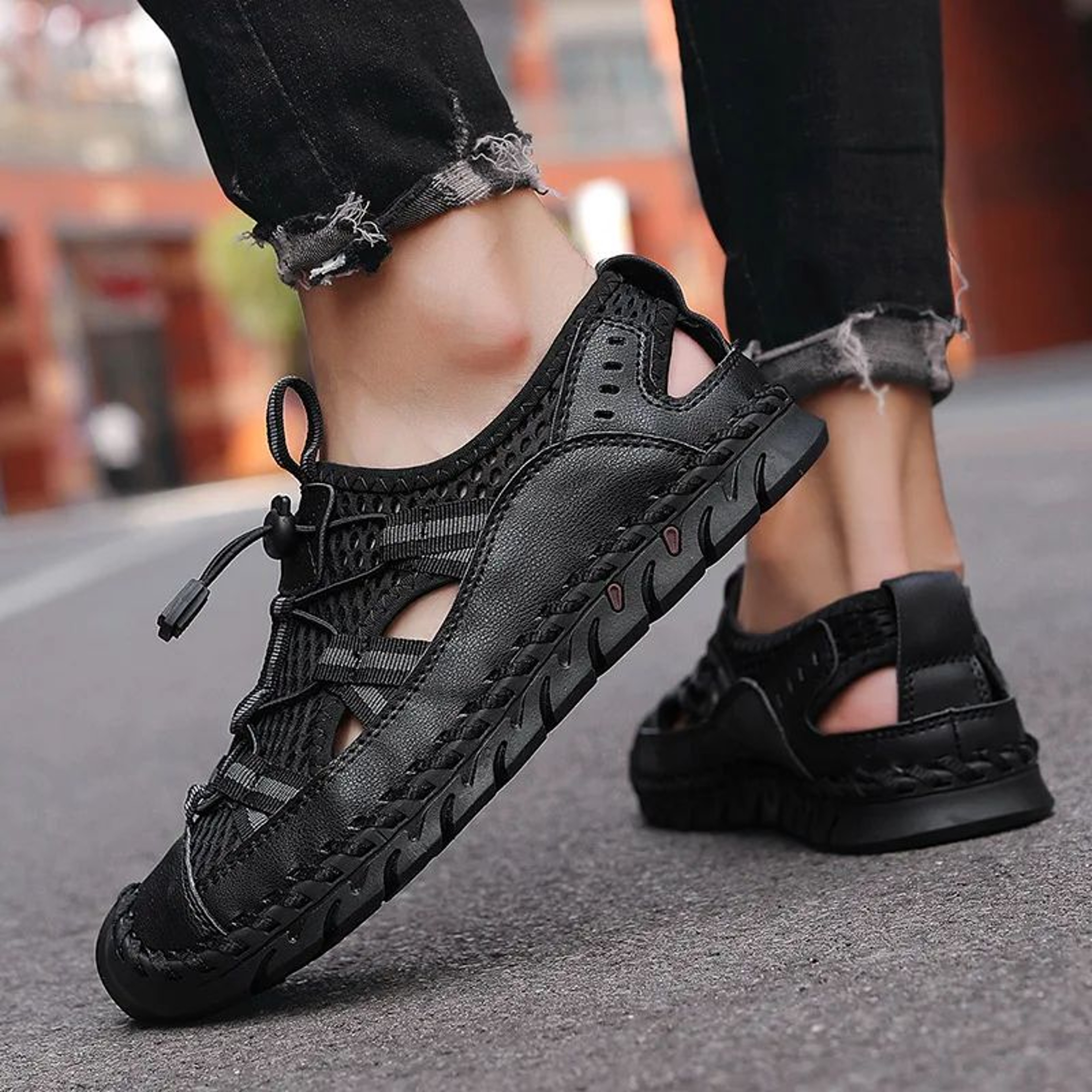 Summer Mens Sandals Hot Sale Outdoor Nonslip Shoes Handmade Leather Men Sneakers Fashion Footwear 2