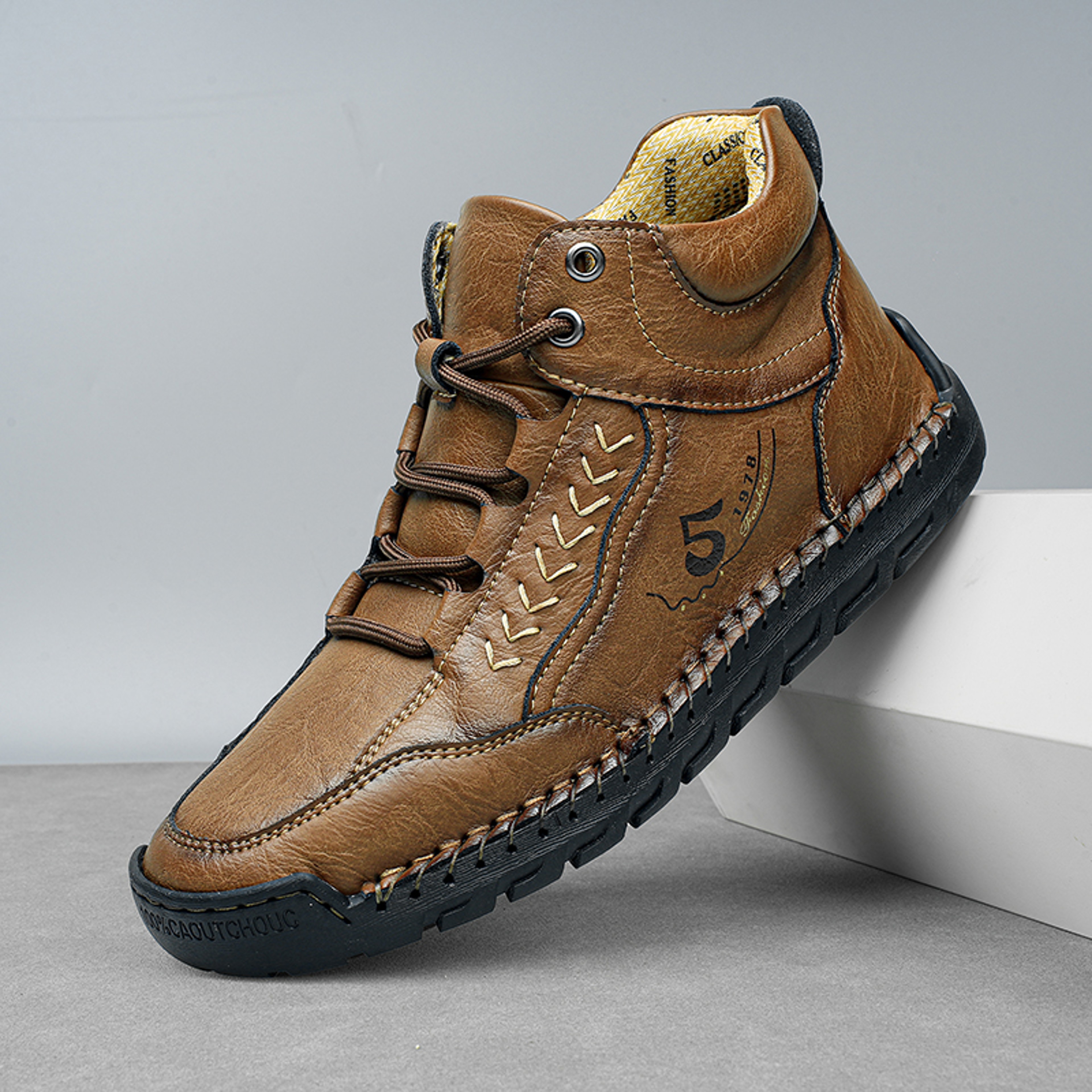 Breathable Casual Leather Shoes Men Handmade Autumn Outdoor Design Sneakers Ankle Boots for Men – view 1