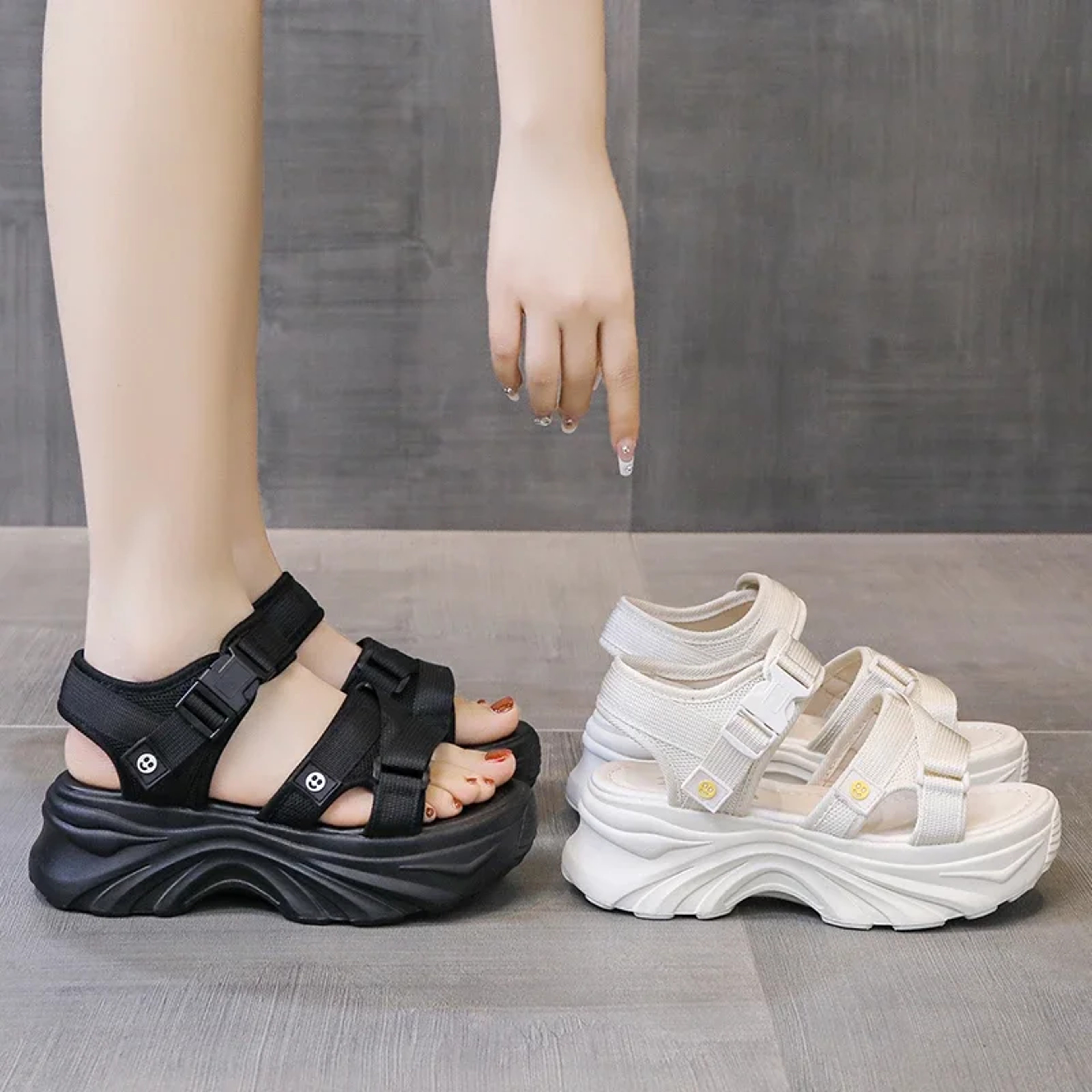 Breathable And Comfortable Womens Sandals Summer Thicksoled Elevated Beach Casual Sneakers 0