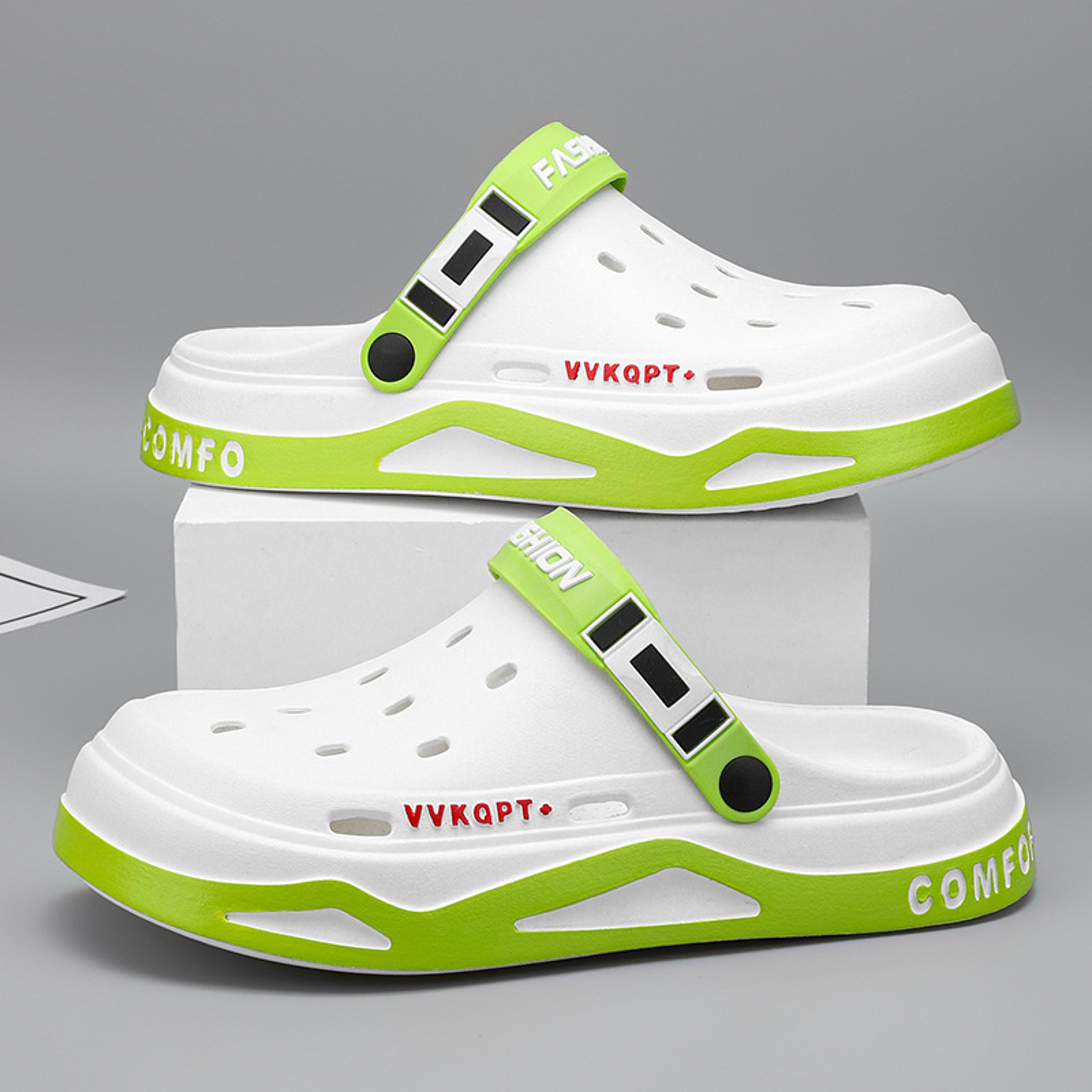 Men Summer Sandals Light EVA Clogs Outdoor Beach Shoes Platform Casual Male Garden Hole Slippers 7