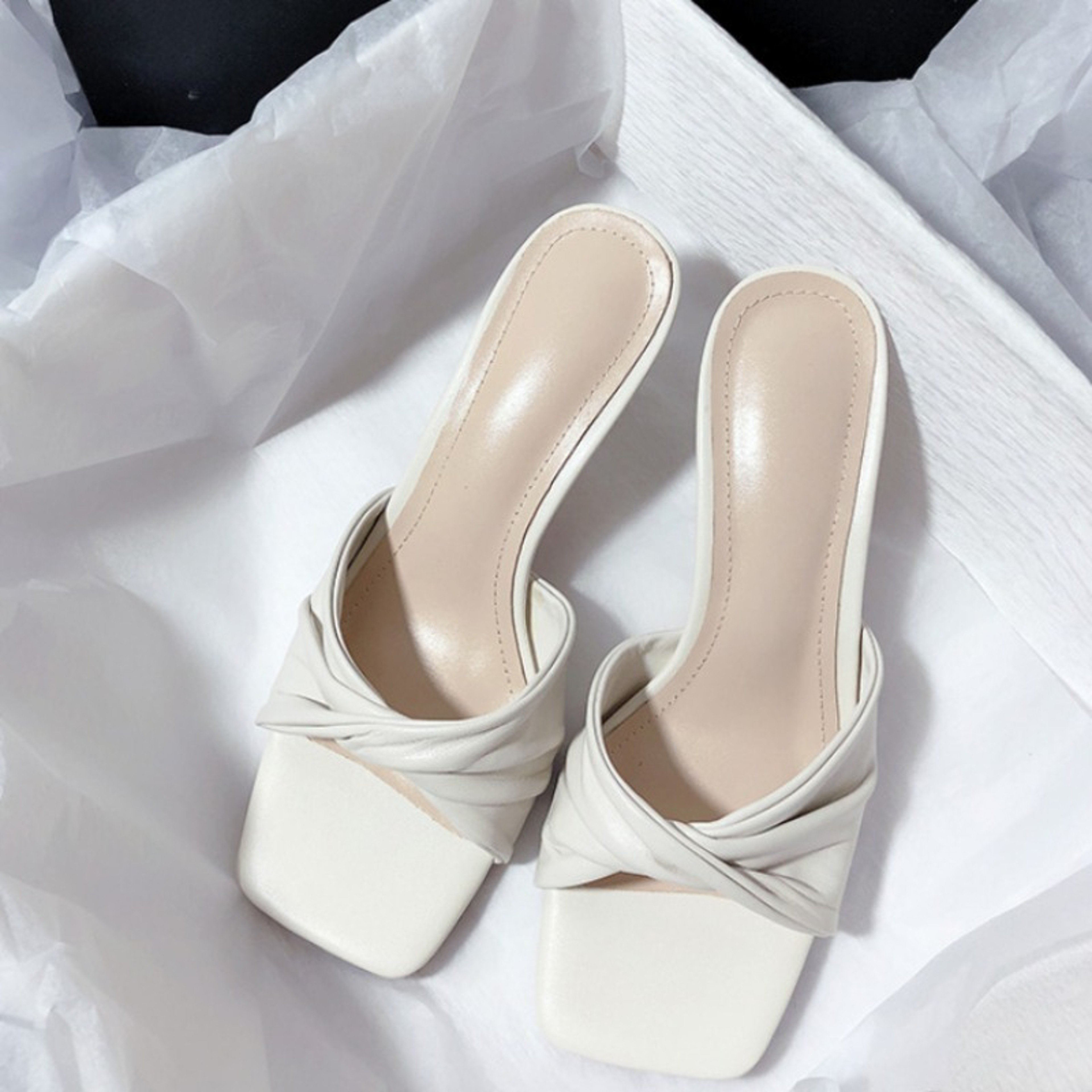 New Fashion Summer Handmade Women Shoes High Heels Square Open Toe Slippers Apricot Off White 0