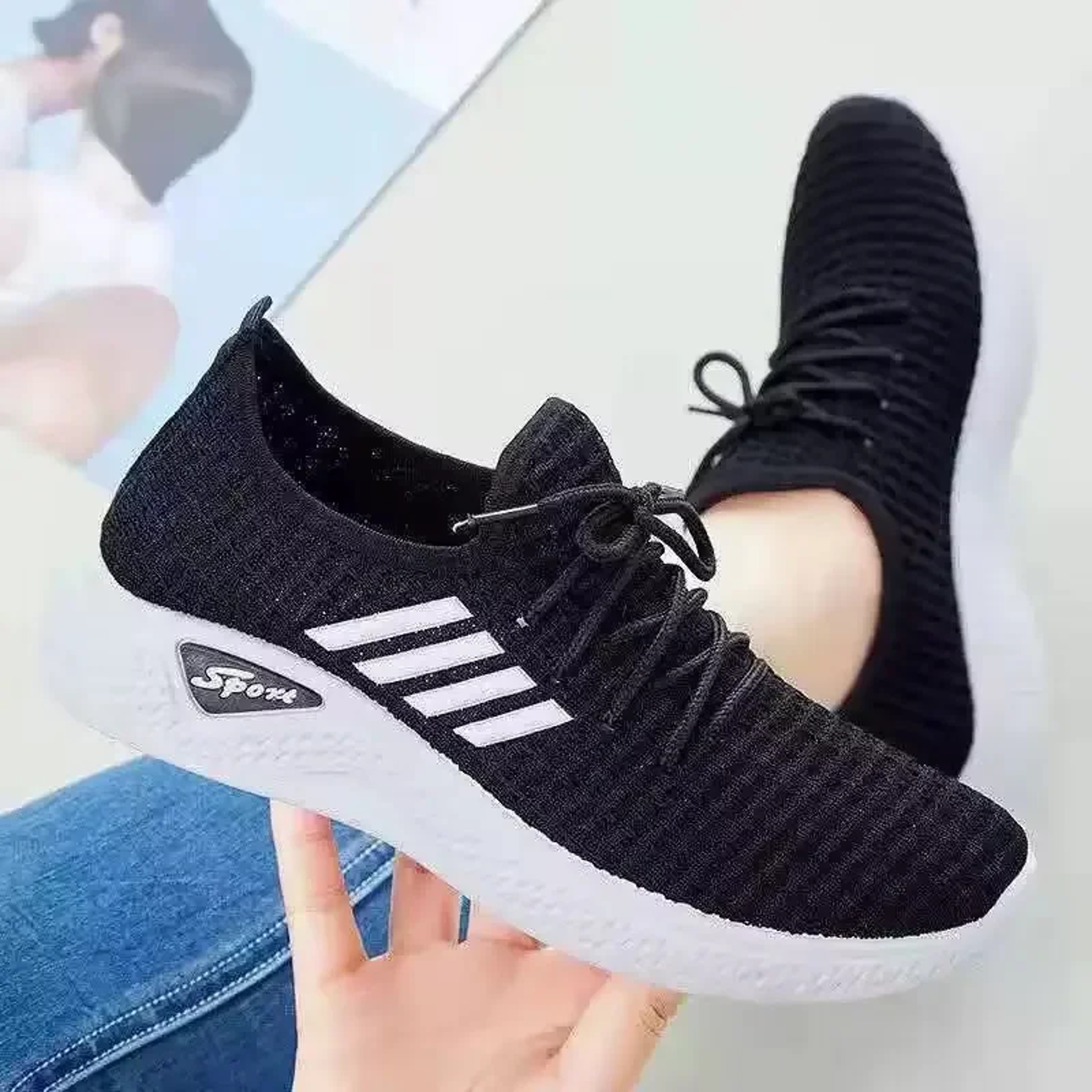 Spring And Summer Womens LowTop Running Sneakers With Air Mesh New Trendy Mesh Women Flat Shoes 3