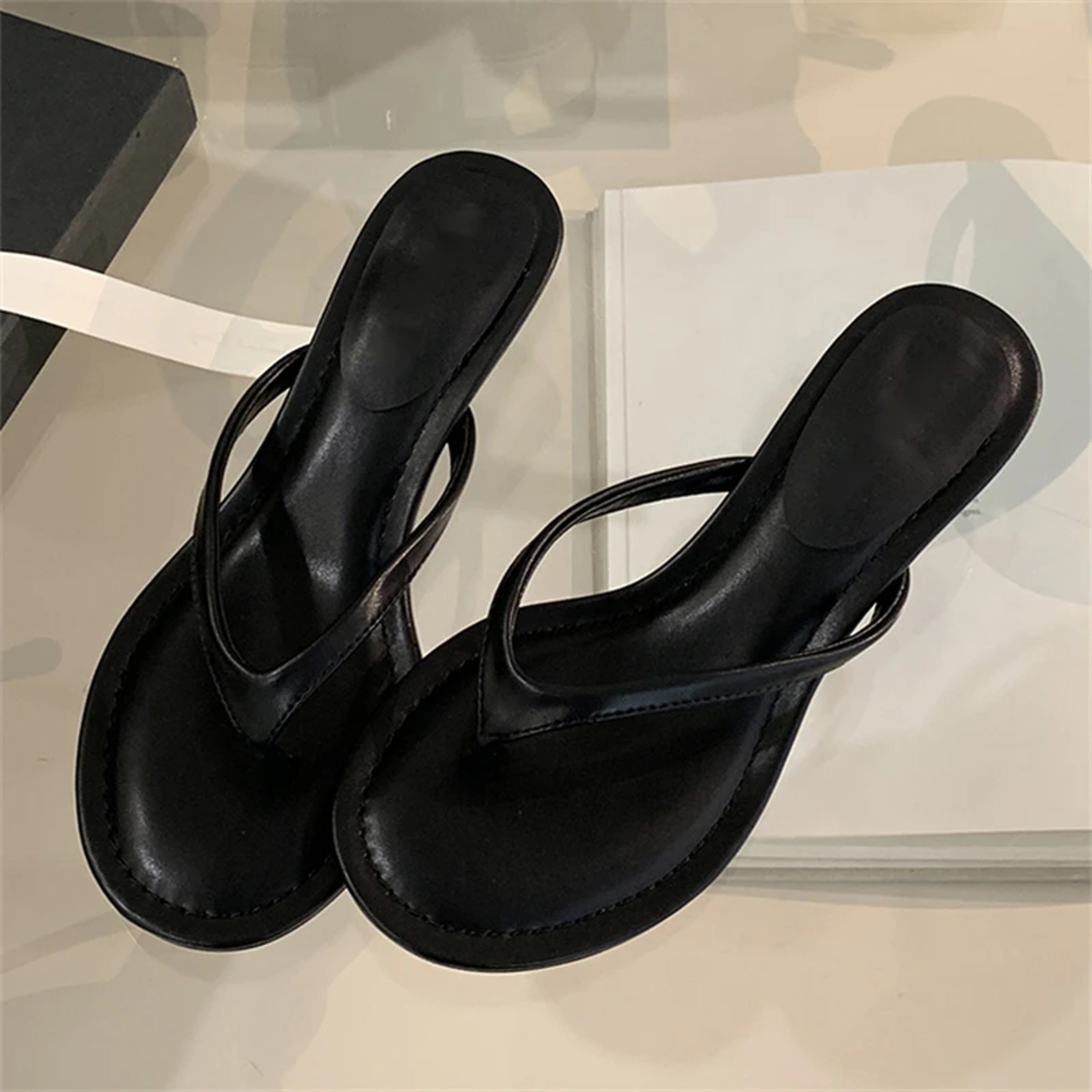Women Round Clip Toe Sandals Summer Fashion Casual Beach Flip Flops Thin Low Heels Slippers Shoes – view 4