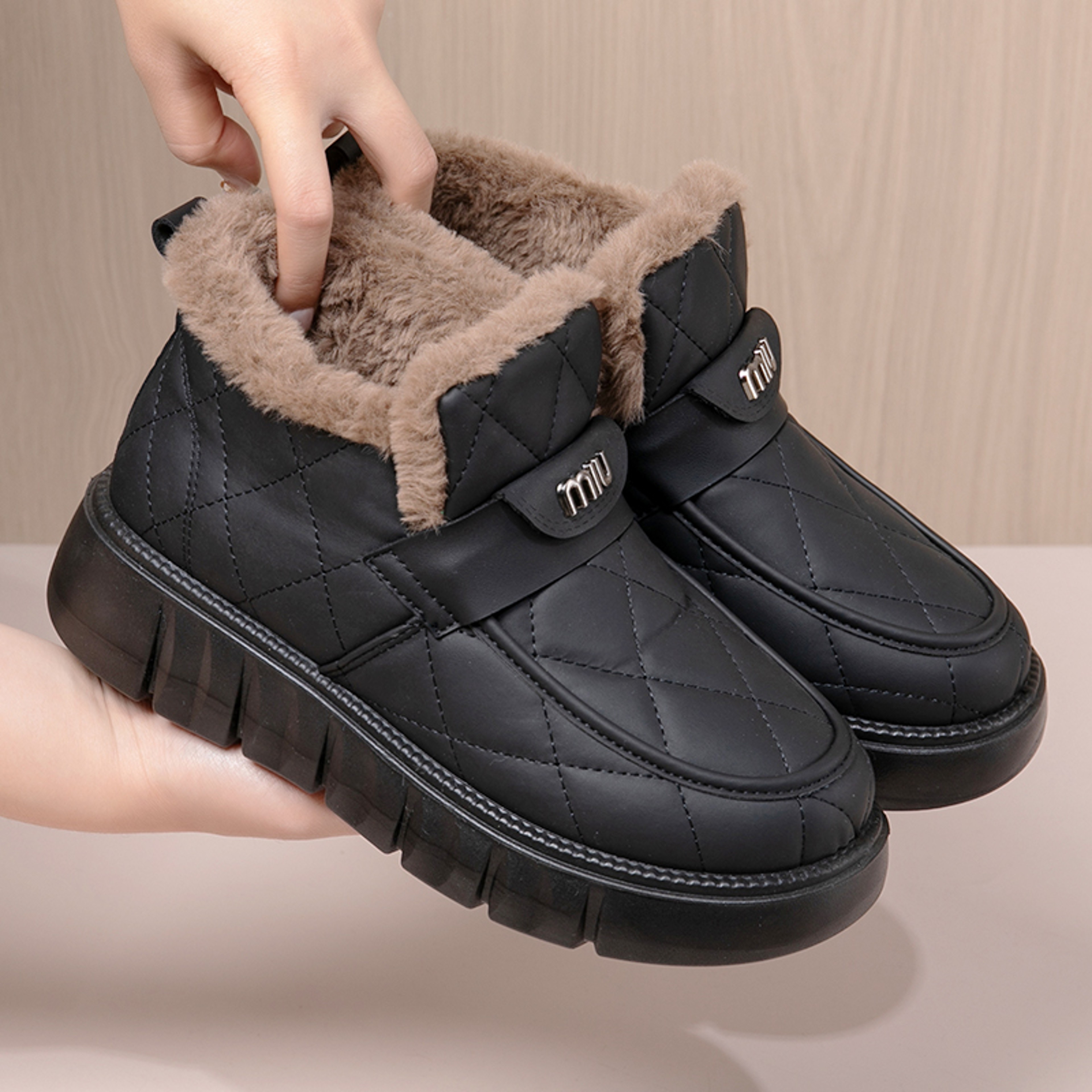 Waterproof Short Snow Boots Winter New Model Fleece Anti Slip Warm Womens Boots 7