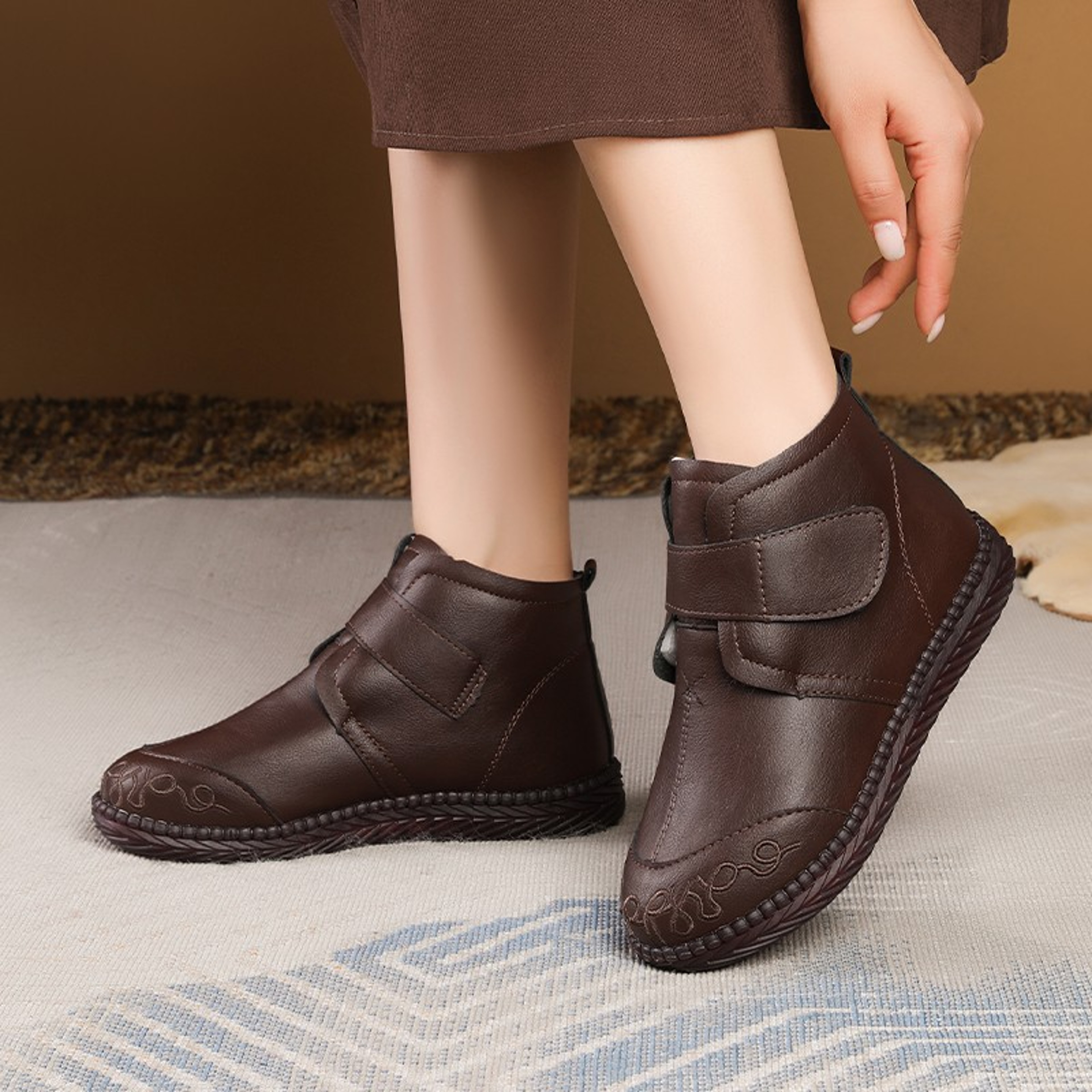 Womens Waterproof Snow Boot New Winter Faux Fur Leather Ankle Boots Hook Loop Embroidered Furry Sho 5