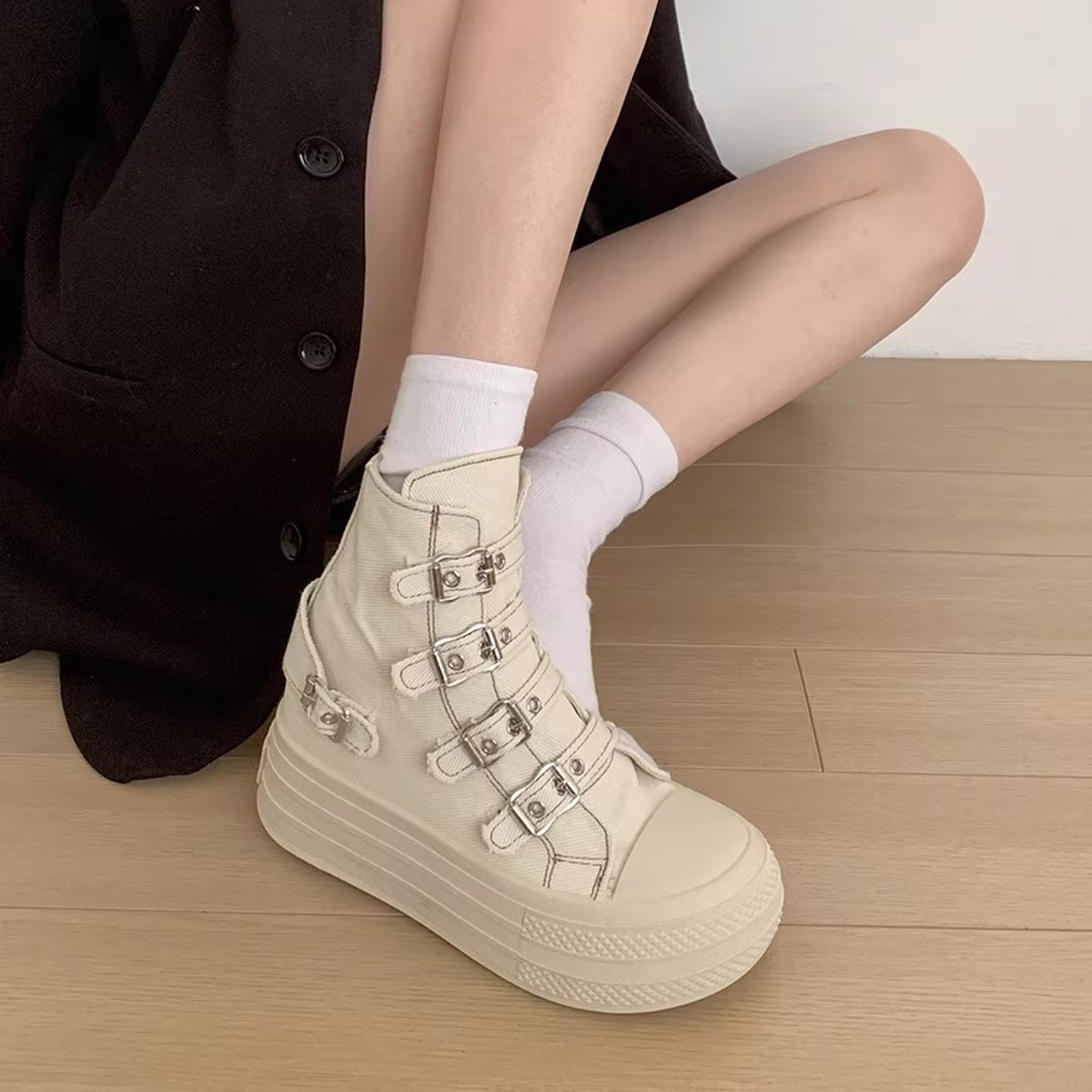 Buckle Strap Canvas Shoe for Women, High Top Female Shoes Design, High Street Grace Walking Zip Simplicity Style – view 2