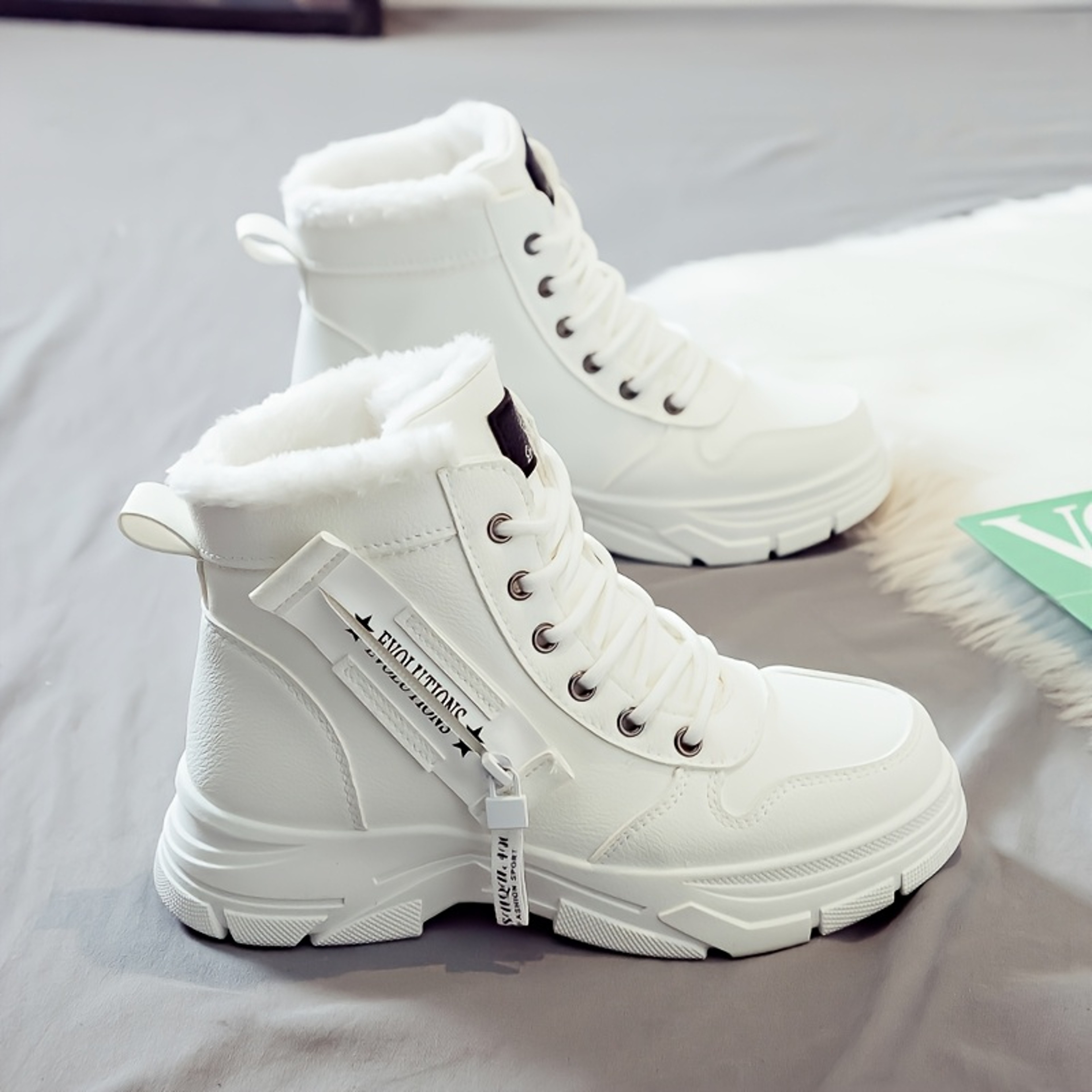 Short Boot For Women Winter Boot With Thick Lining And Insulation Stylish And Versatile Womens Ankl 0