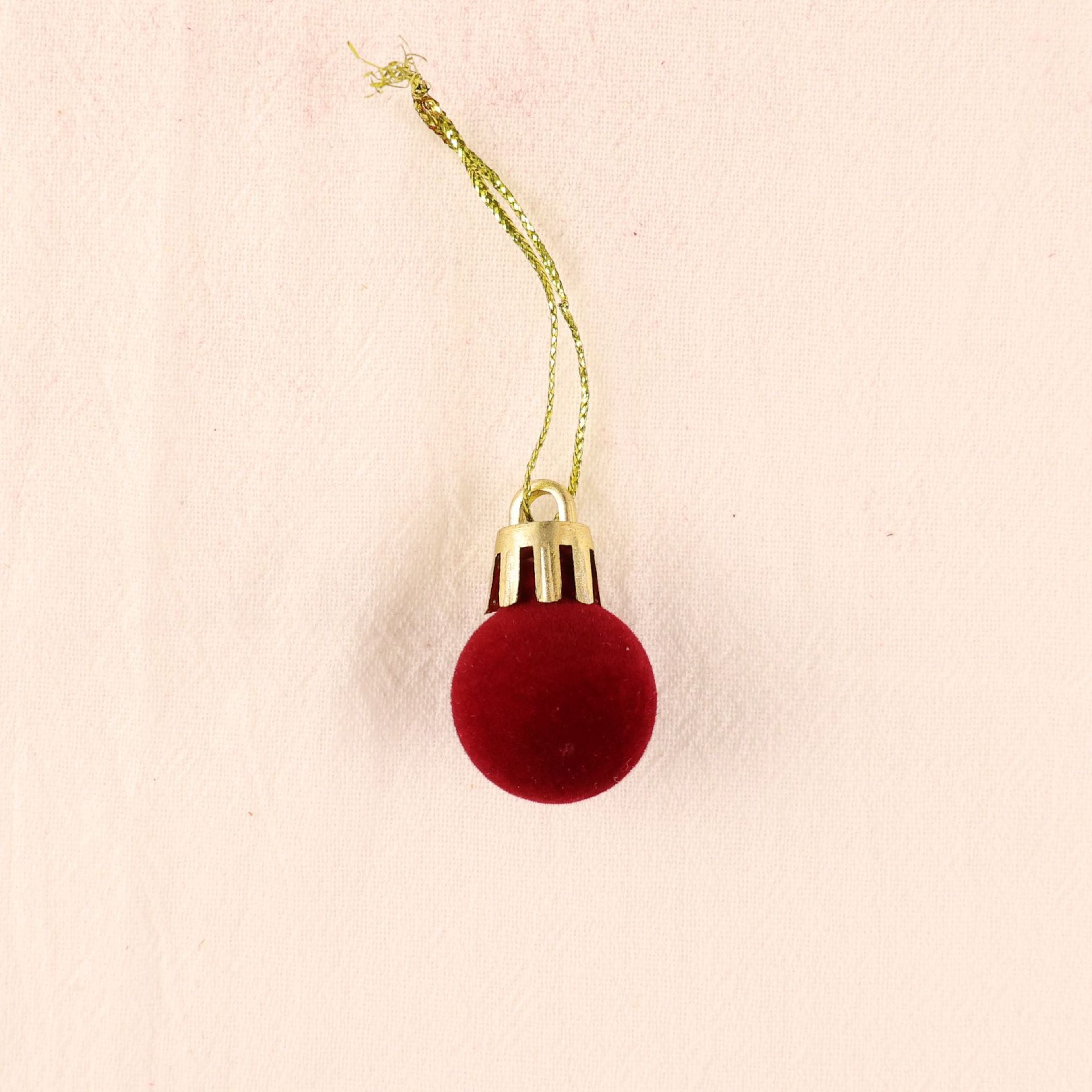 Mini Christmas Balls Ornaments, Flocked Christmas Balls, Christmas Tree Hanging Decor – view 3