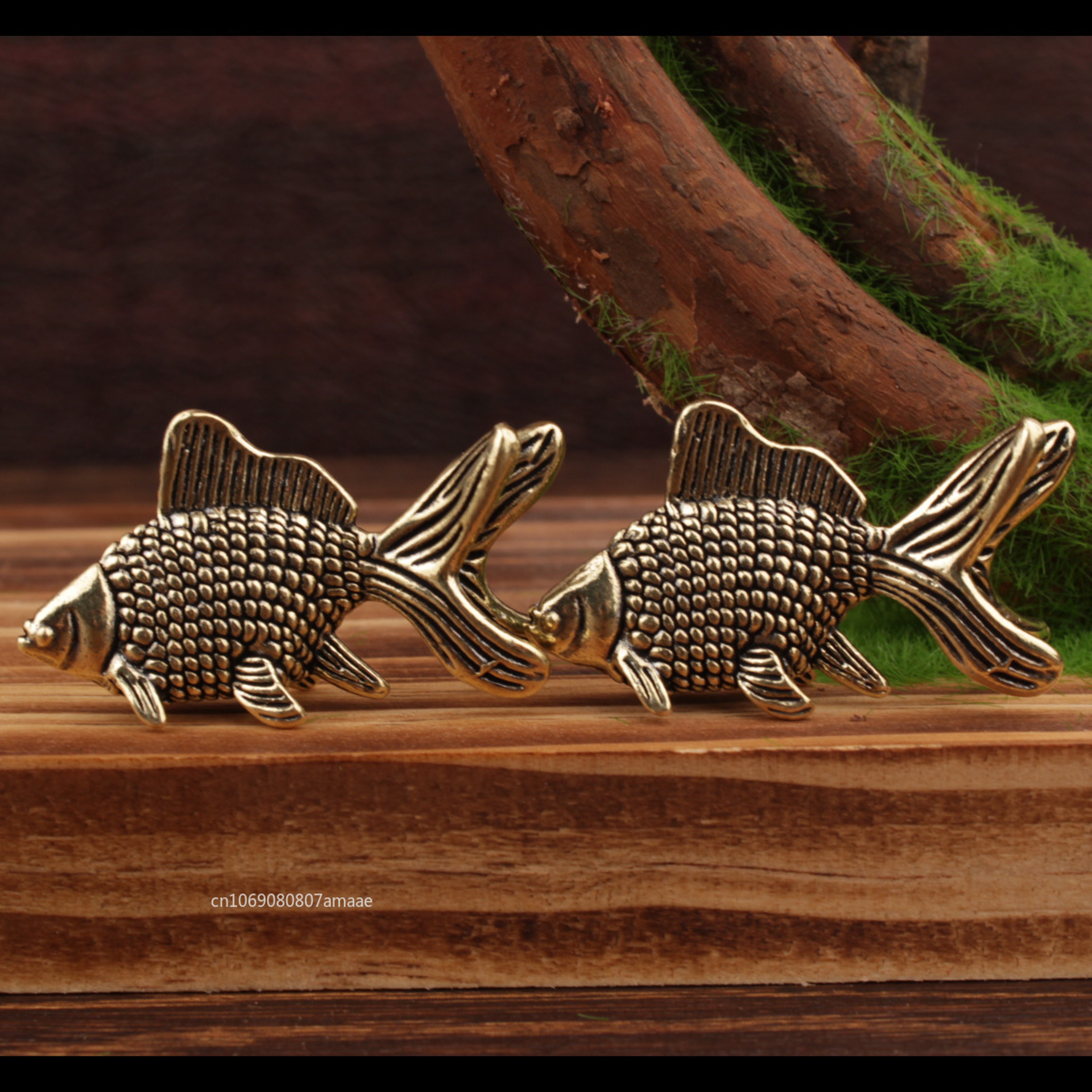 Brass Goldfish Figurines Retro Lucky Animal Statue Miniatures Ornament Home Decor Desk Decoration Tea Pet Cute Gifts – view 1