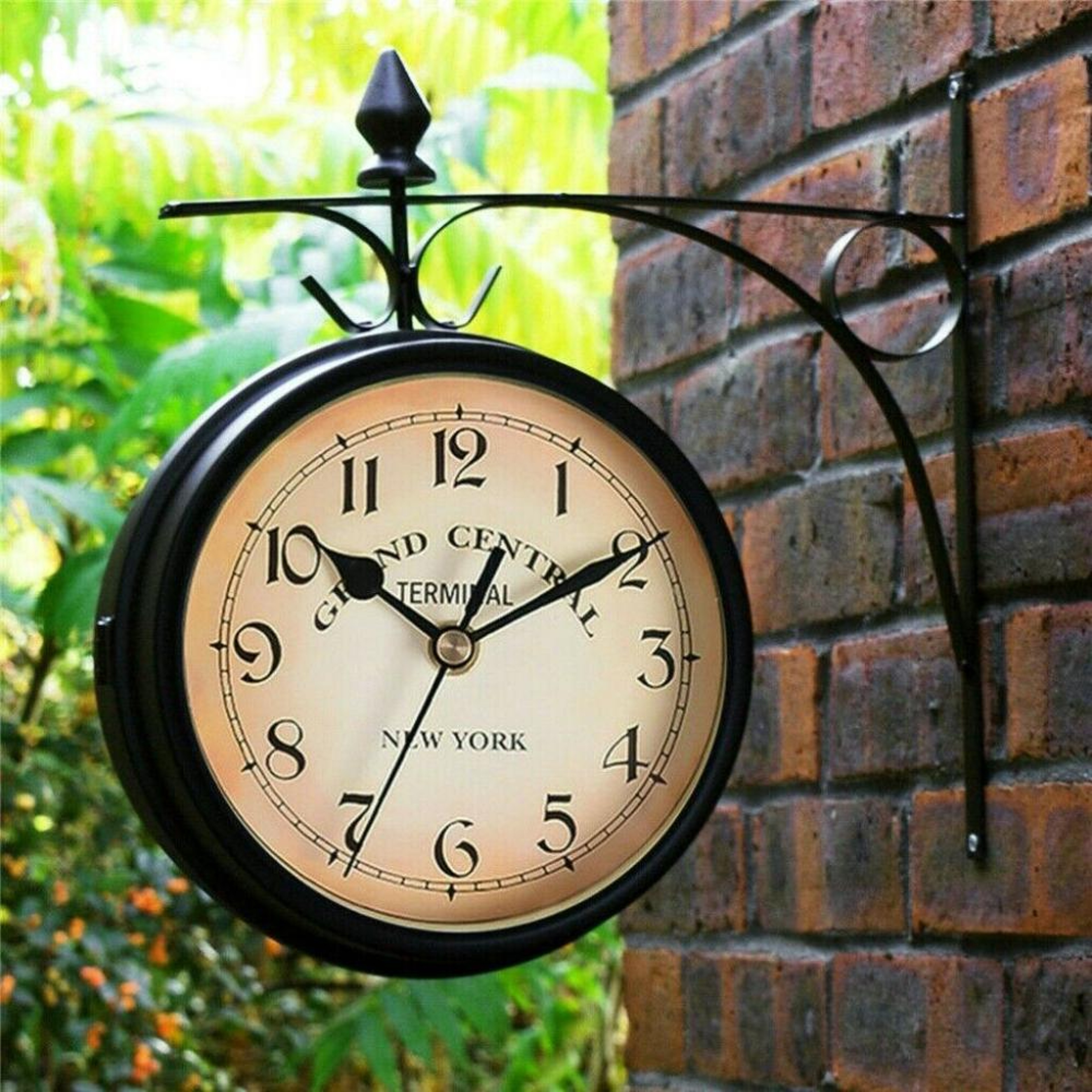 Double Sided Wall Clock High Quality Durable Retro Metal Clock Home Decor Garden Decoration Train S 0
