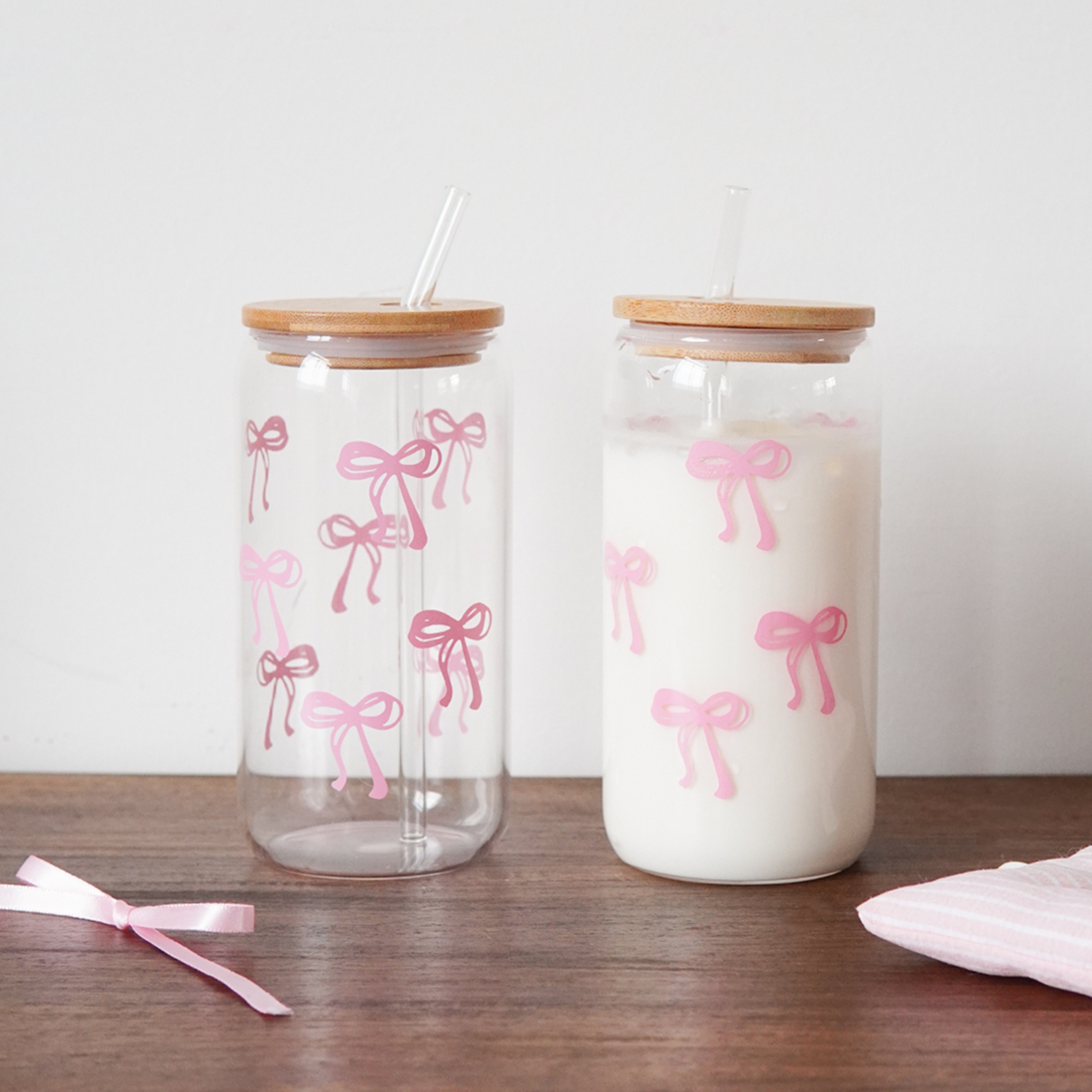 Glass Bow Printed Cup Glass Cup With Lid And Straw Exquisite HighEnd Bow Glass Cup For Home Decorat