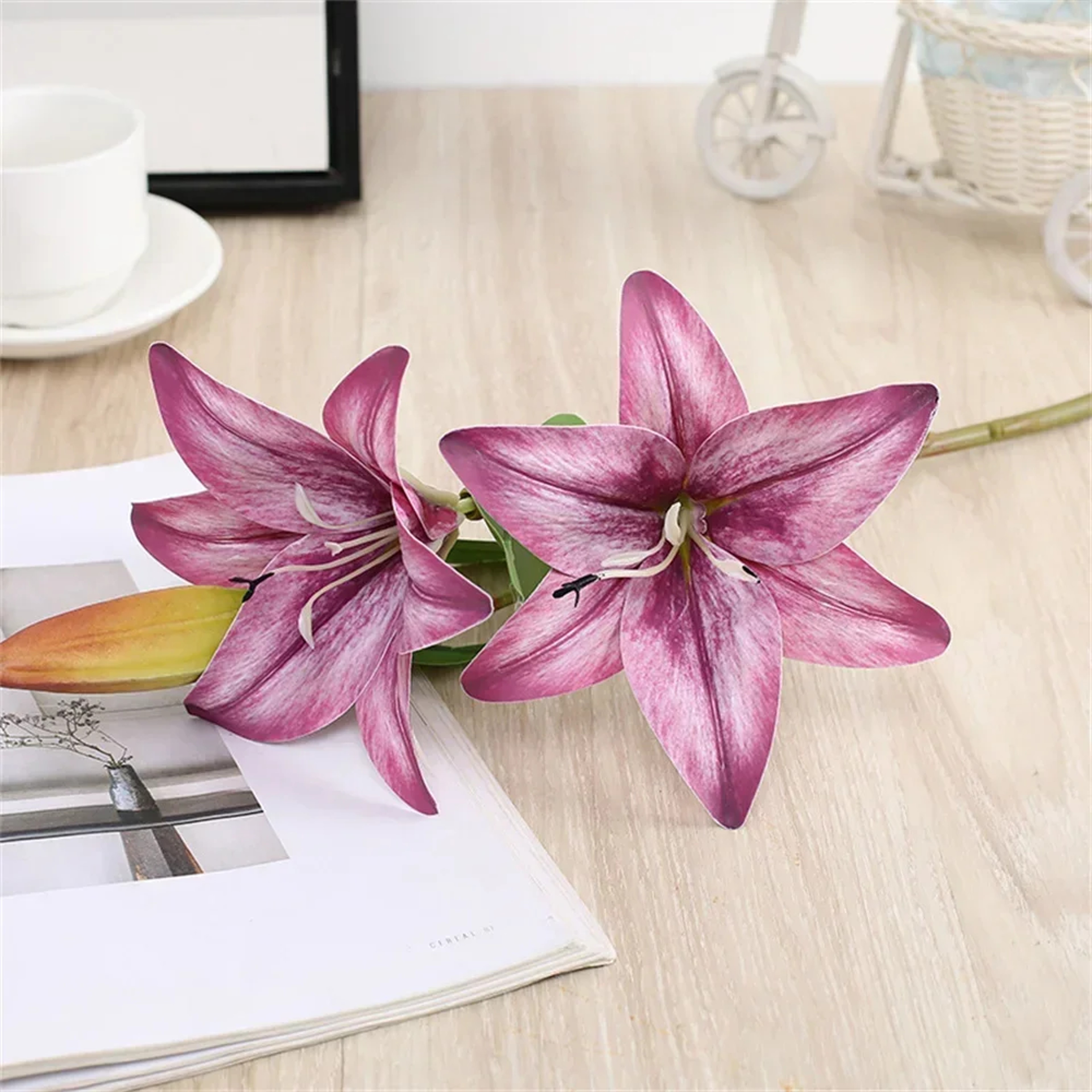 Artificial Lily Flower Wedding Bouquet Two Flowers One Bud Branch For Home And Garden Decor 3