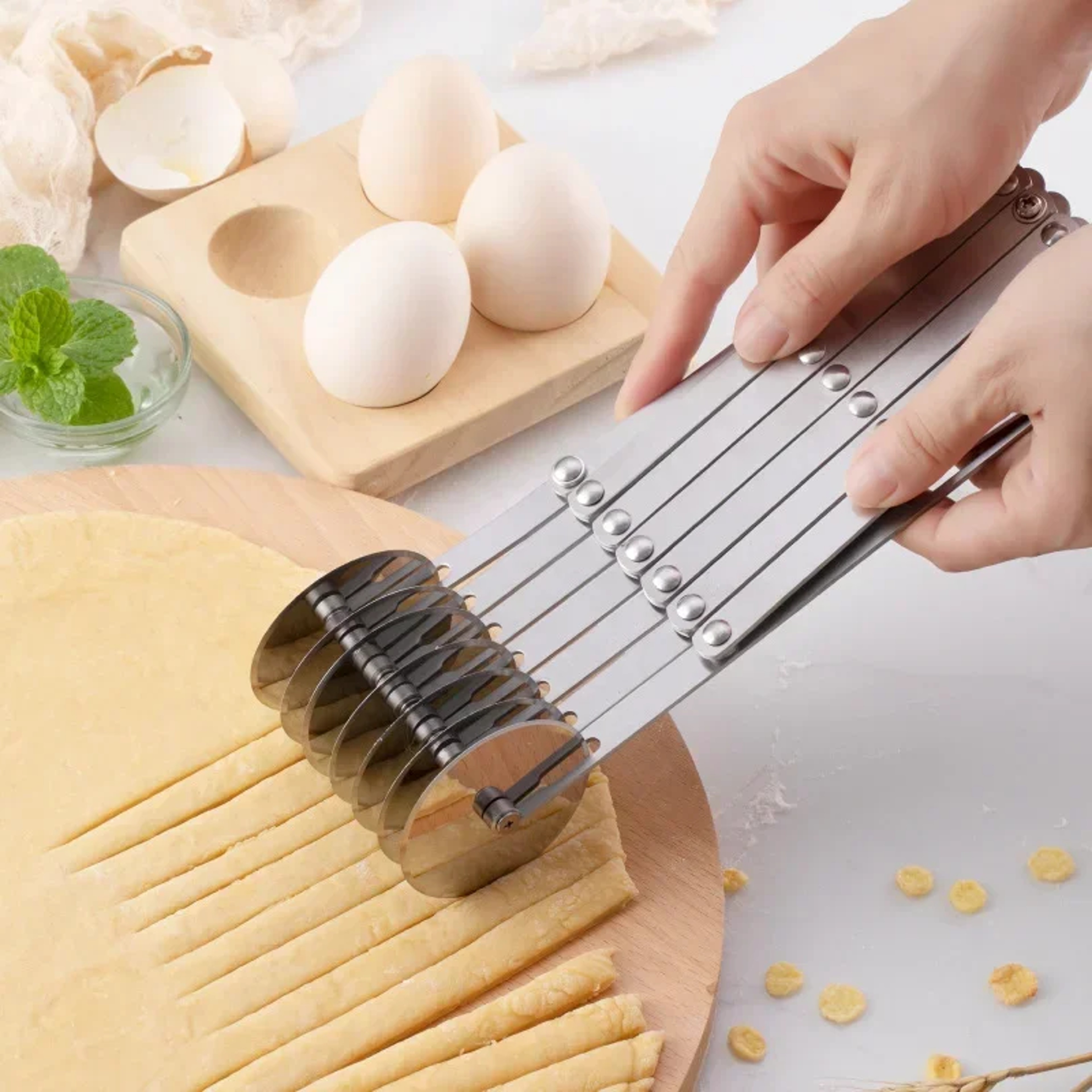 Wheel Cutter Dough Divider Knife, Flexible Roller Blade Pastry Peeler, Stainless Steel Baking Tools – view 4