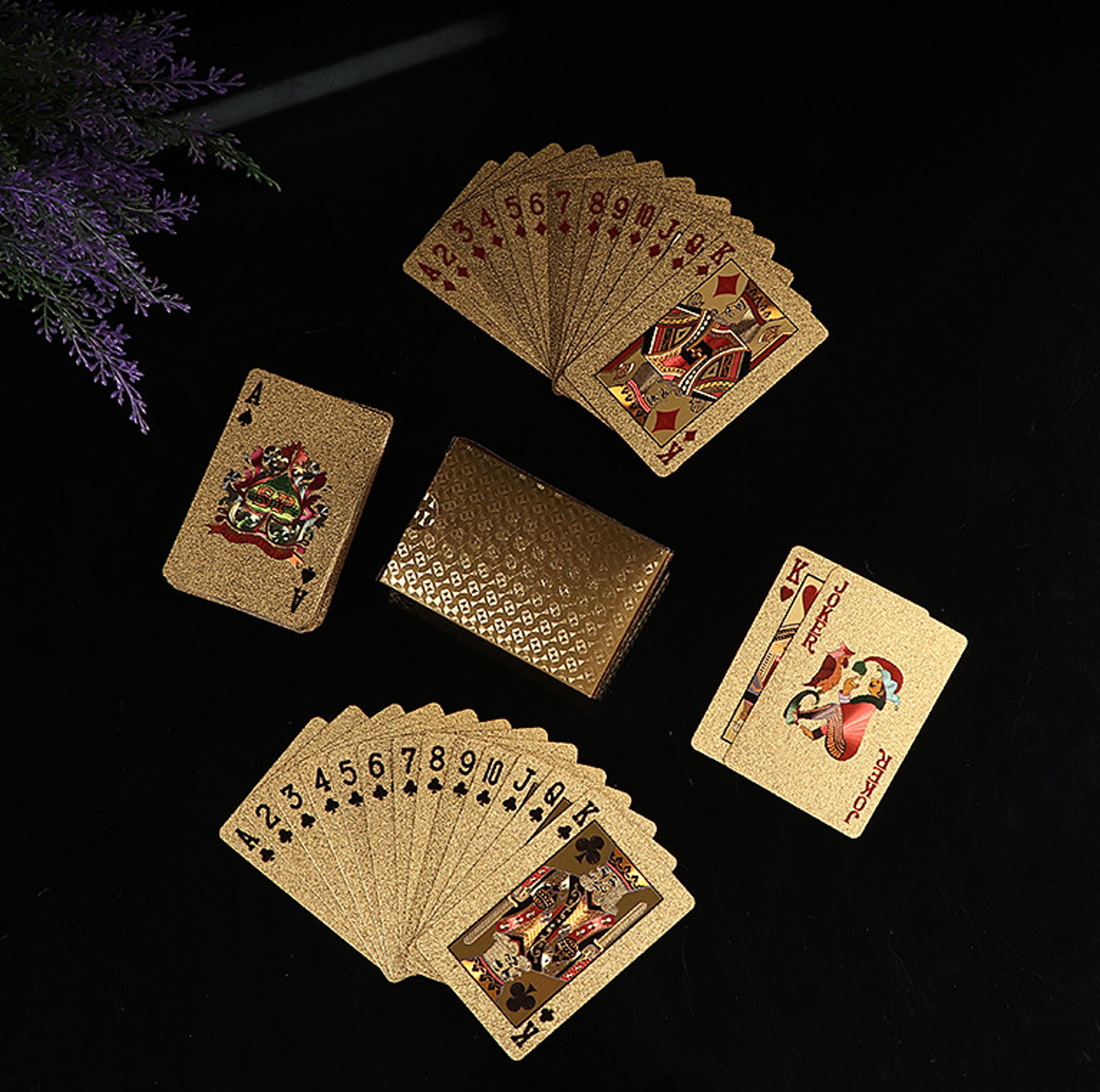 Gold Waterproof Playing Cards, Plastic Poker Game, Table Games for Halloween Christmas, Family Game Nights, Board Game – view 7