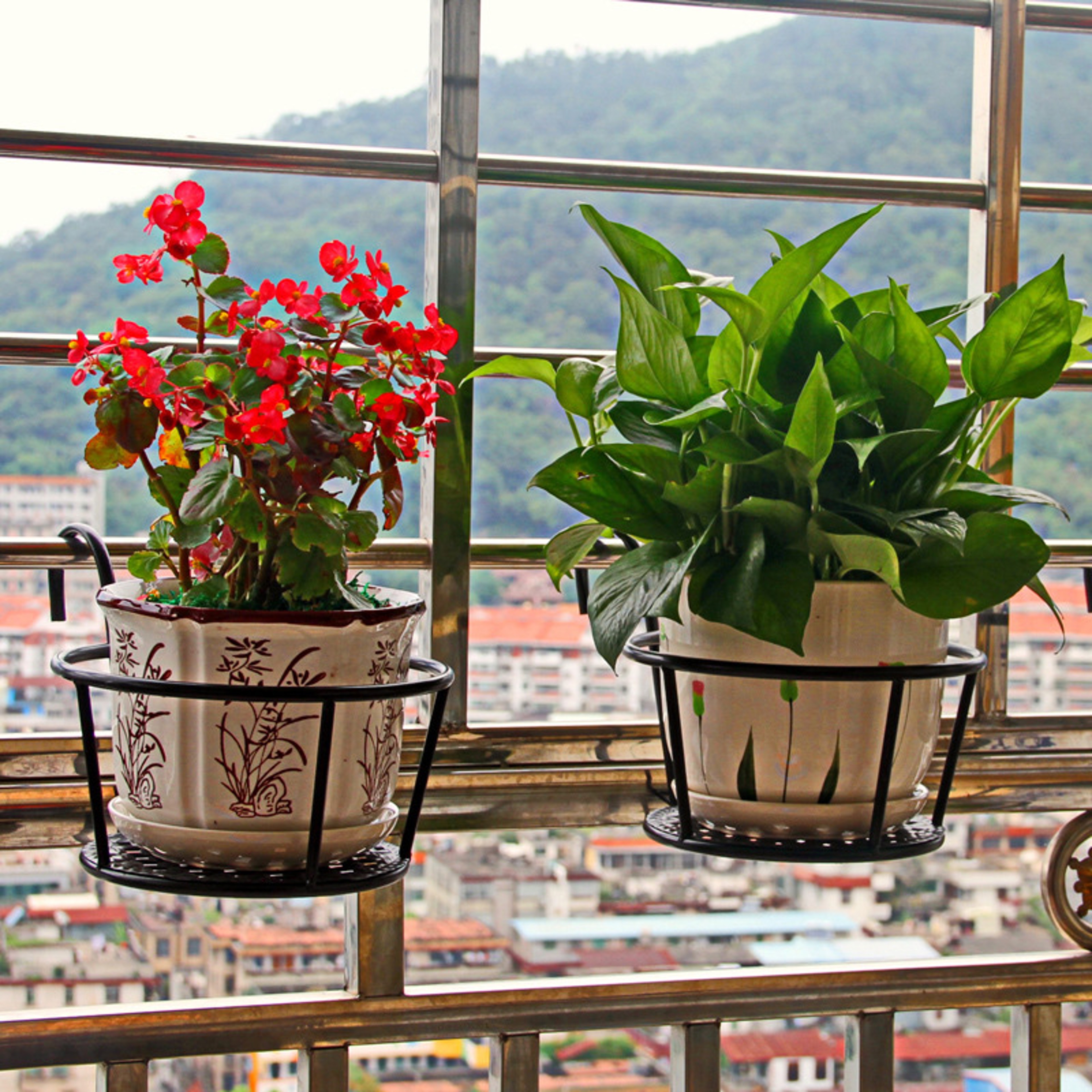 One Pack Of Iron Art Hanging Flower Pots Metal Plant Basket With Detachable Hanging Hooks For Balco 7