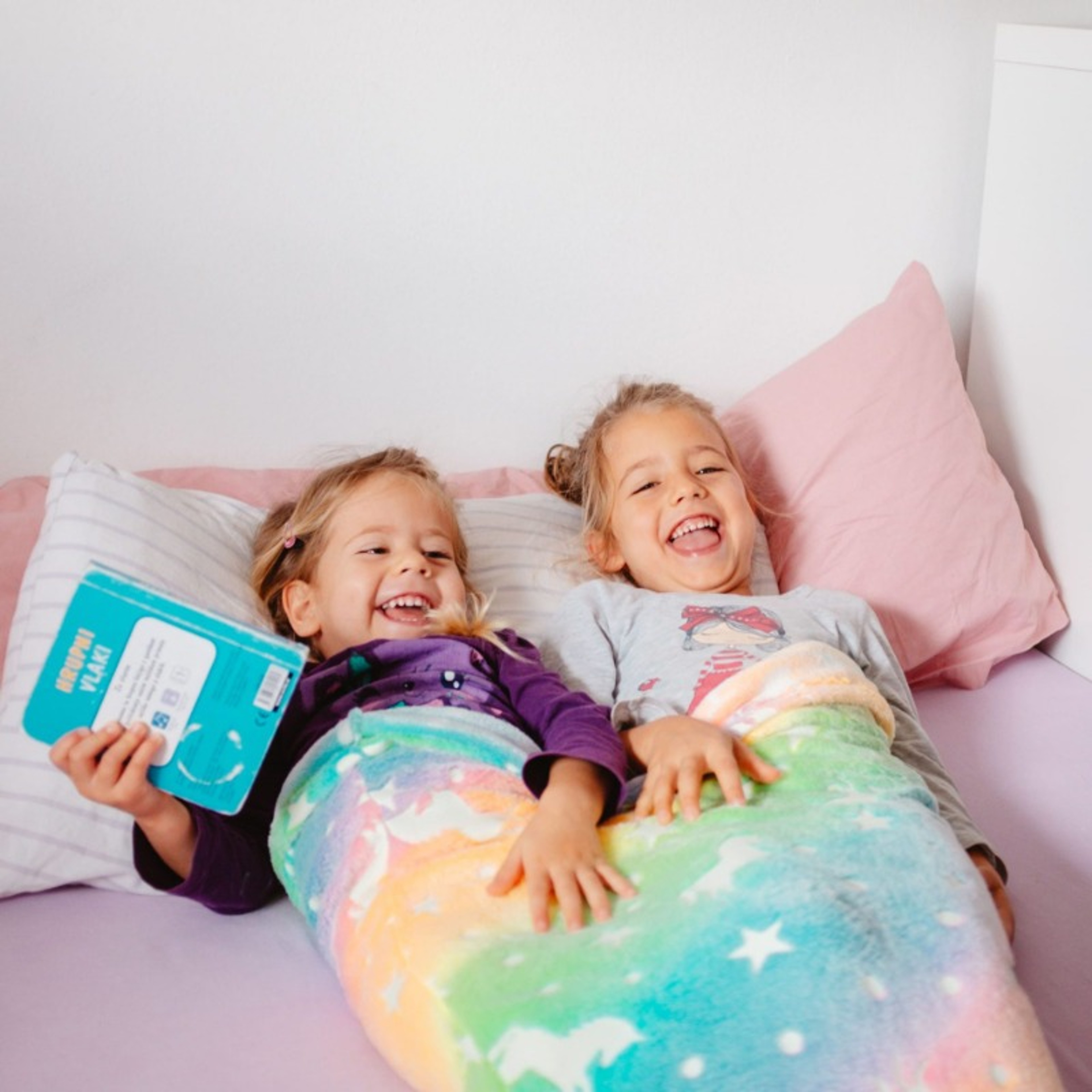 New Night Glow Mermaid Tail Blanket Soft Flannel Fleece Wearable Companion Cute Kids Blankets All S 2