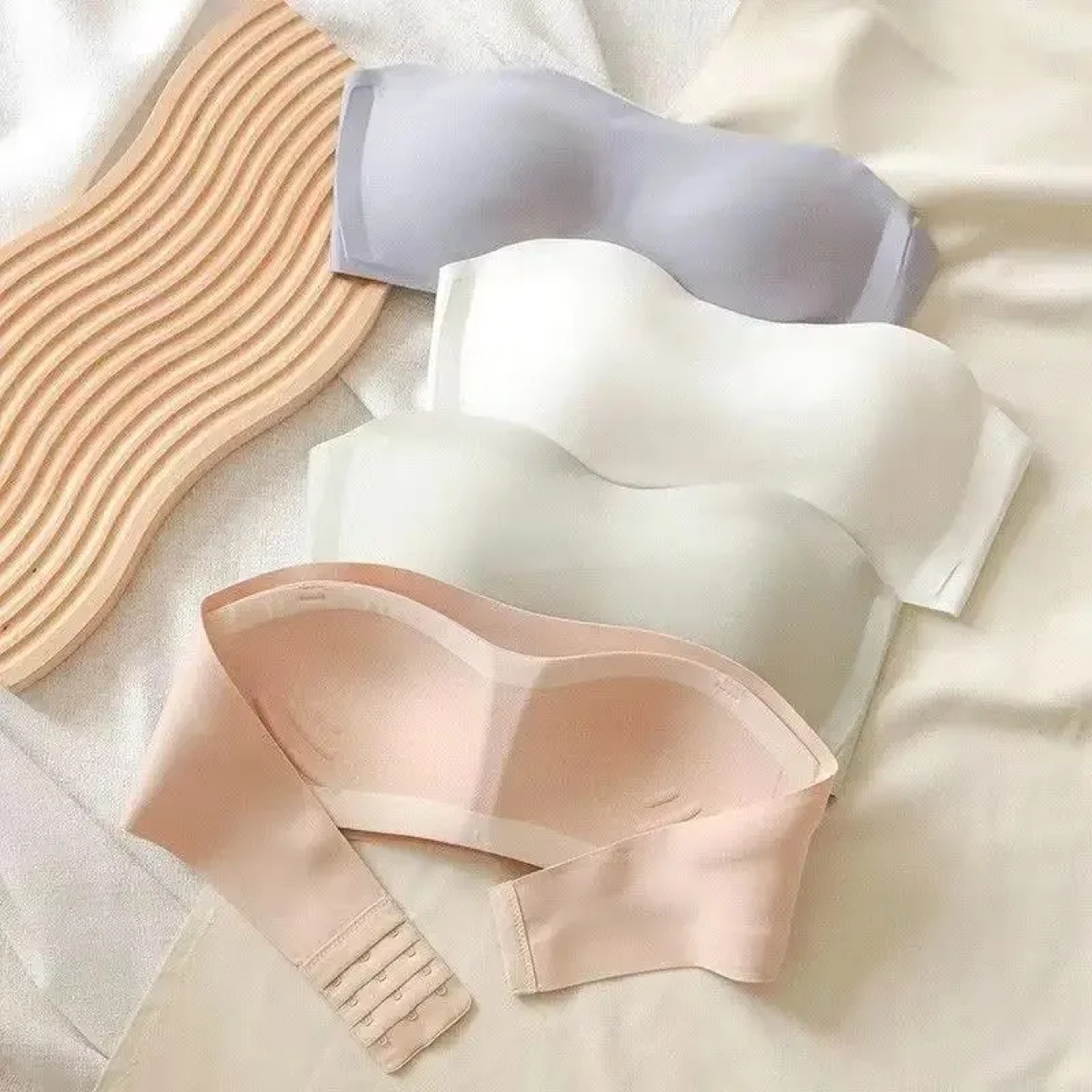 Sexy Seamless Tube Top Bra, Invisible Strapless Bra, Non-Slip Push-Up Bralette for Women, Wireless Female Lingerie, Thin – view 1