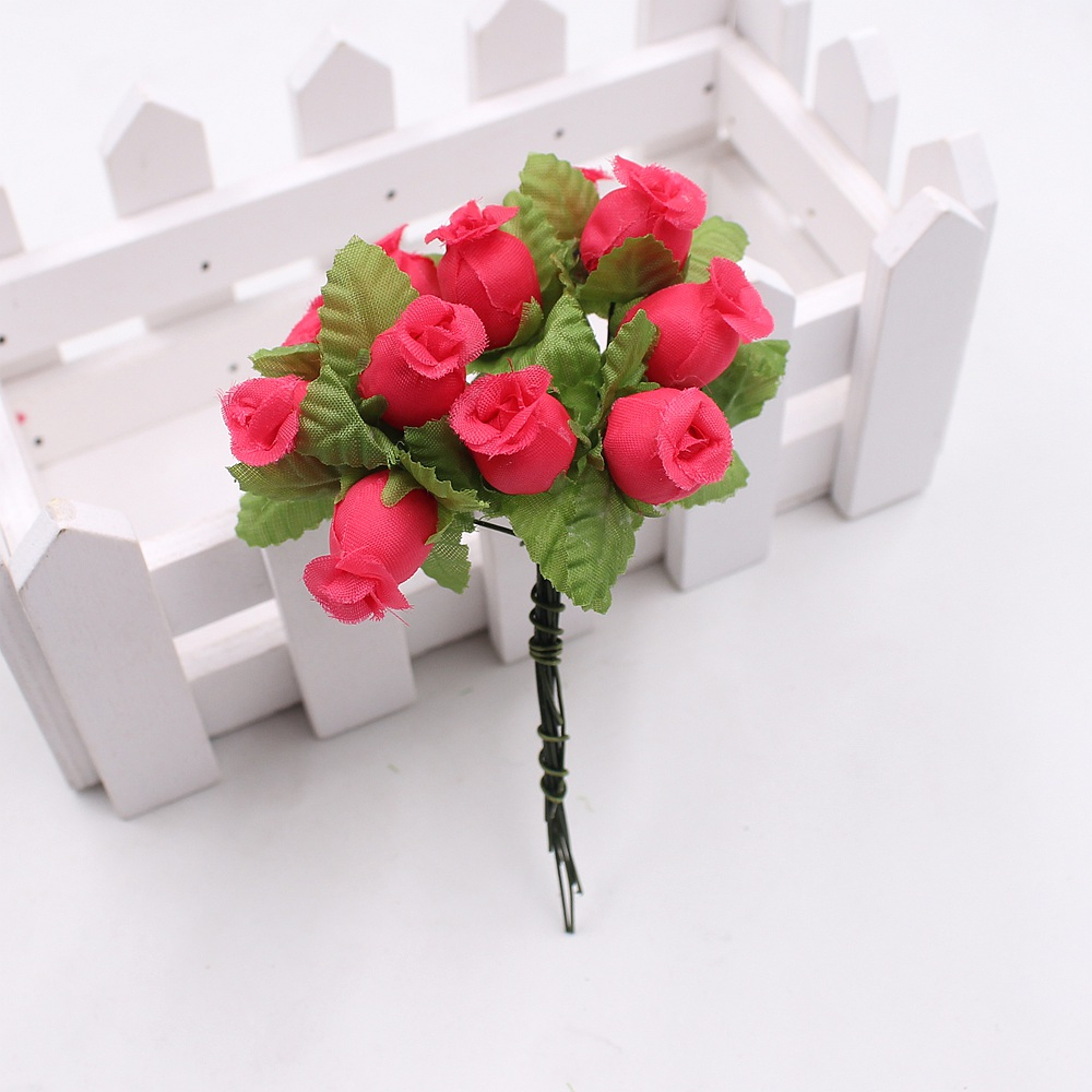 Artificial Flower Silk Rose Bouquet for Wedding Decoration, DIY Scrapbook, Craft Flowers, Wreath Gift Box Decor – view 19