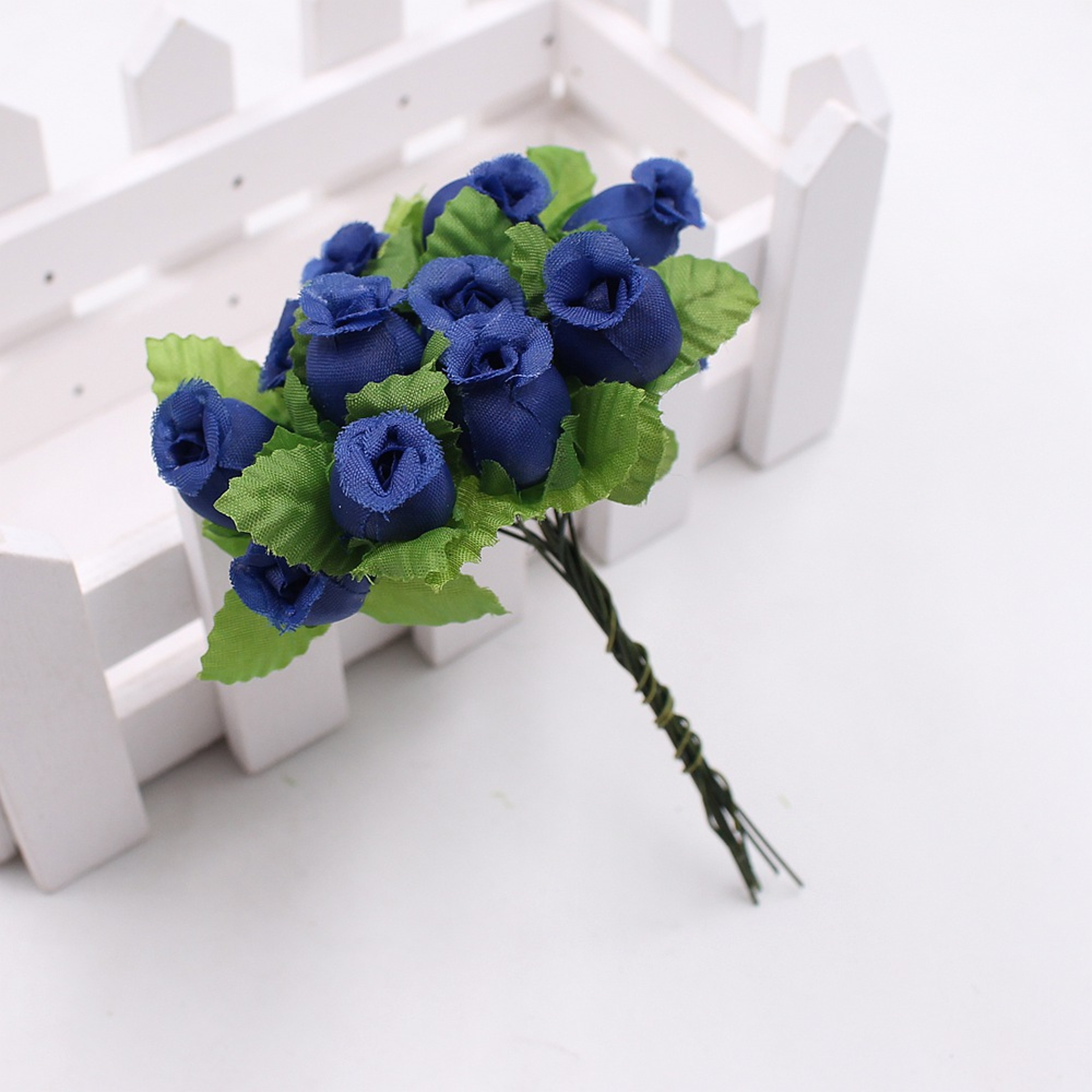 Artificial Flower Silk Rose Bouquet for Wedding Decoration, DIY Scrapbook, Craft Flowers, Wreath Gift Box Decor – view 24