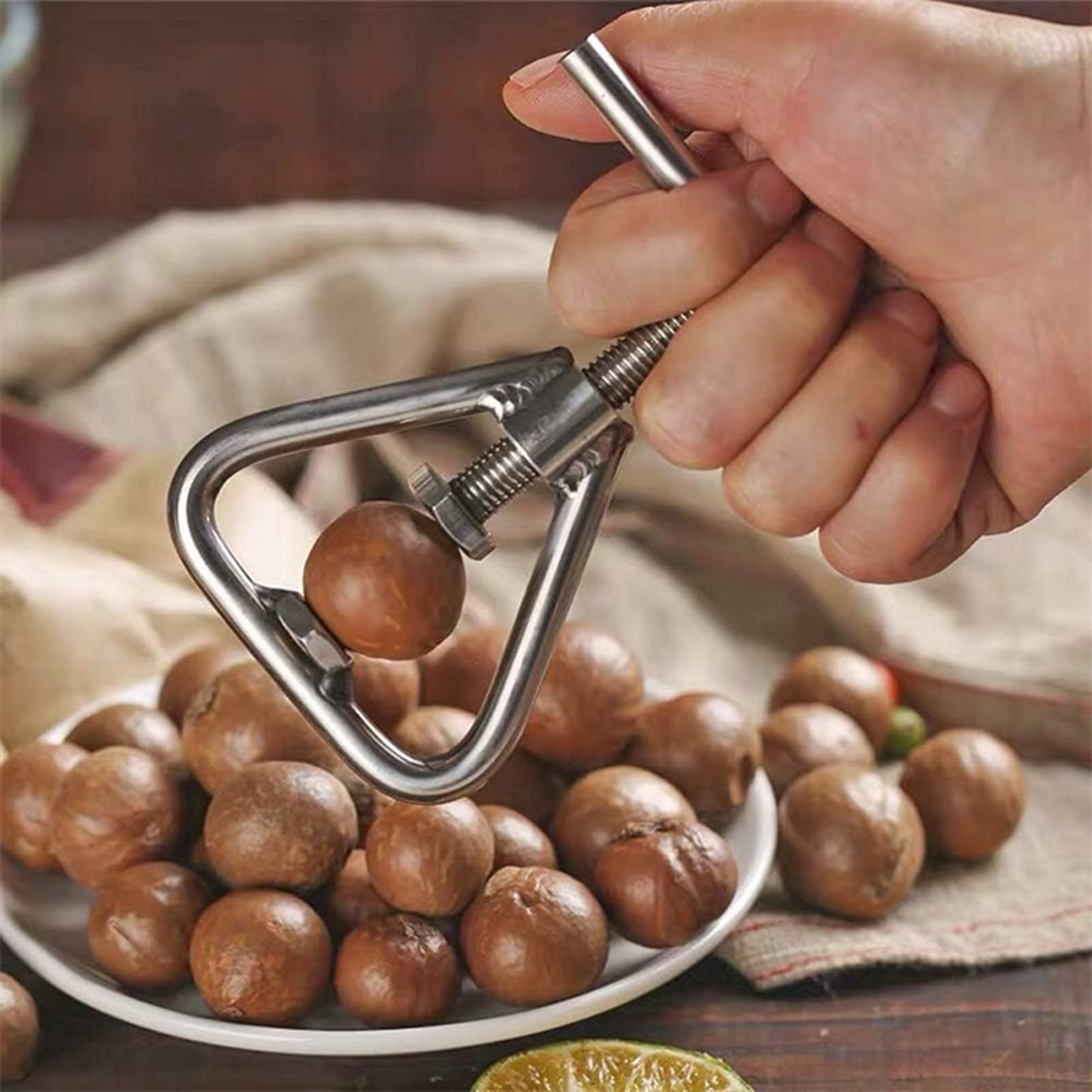 Stainless Steel Manual Nut Opener, Walnut Cracker, Adjustable Screw Mechanism for All Nuts, Durable Kitchen Gadget, Easy – view 4