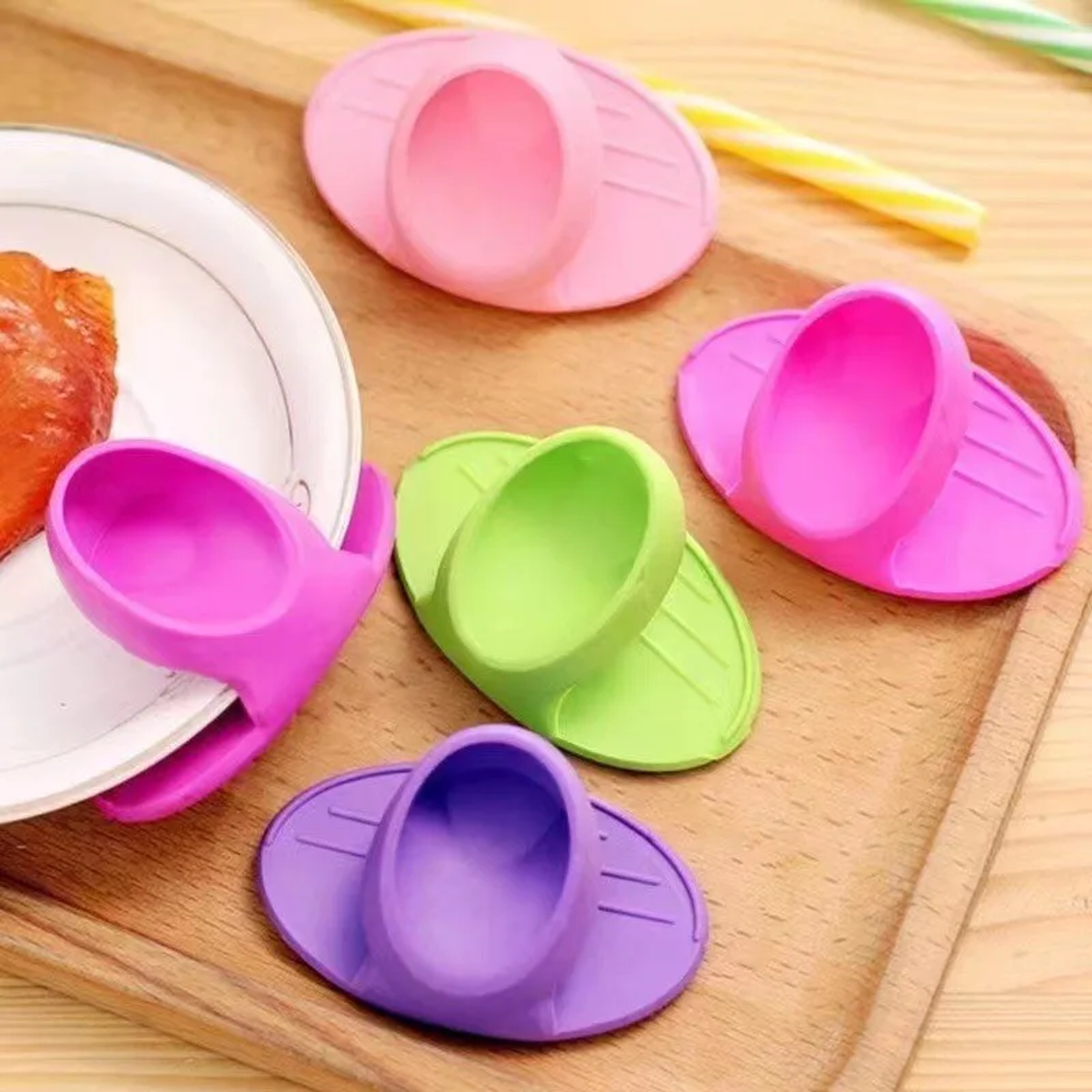 Silicone Insulated Finger Covers for Oven and Microwave, High Temperature Resistant Thickened Insulated Gloves Mat Gift – view 6
