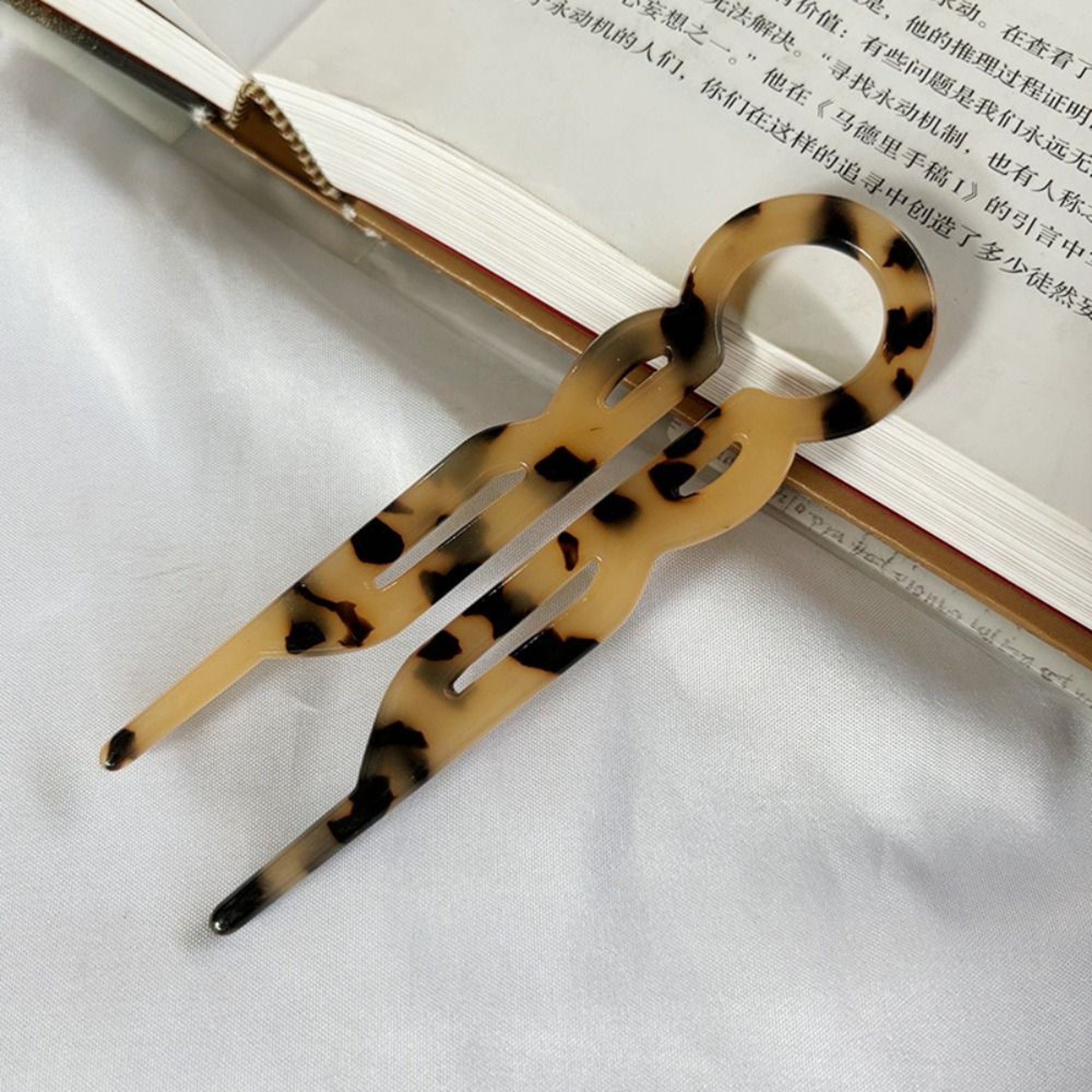 Fashion Design Hair Bun U-Shaped Hair Sticks, Acetate Clip Hairpins, Sweet Hair Accessories for Women, Meatball Head – view 8
