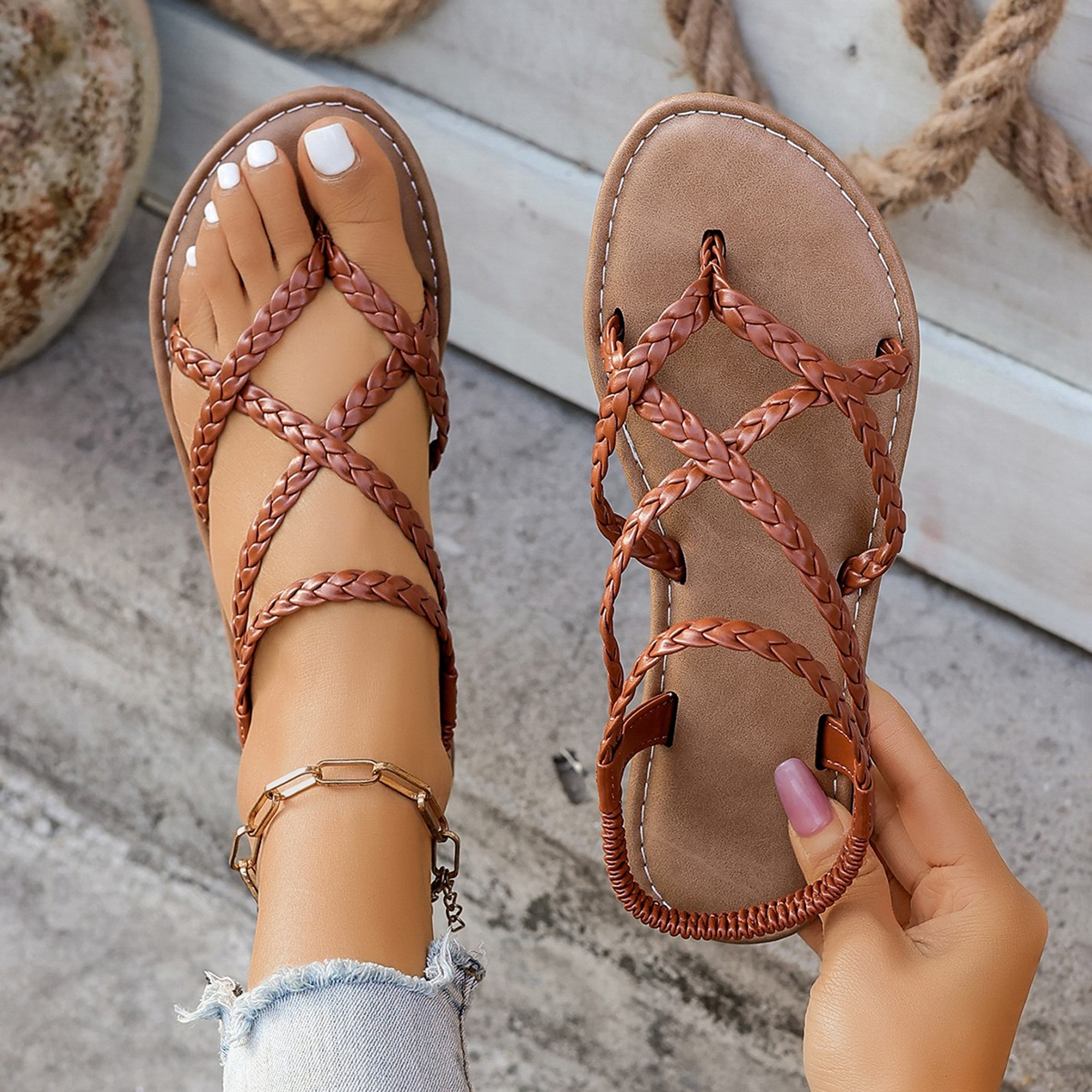 Summer Women's Beach Sandals, Woven Flip-toe Herculean Solid Color Sandals – view 2