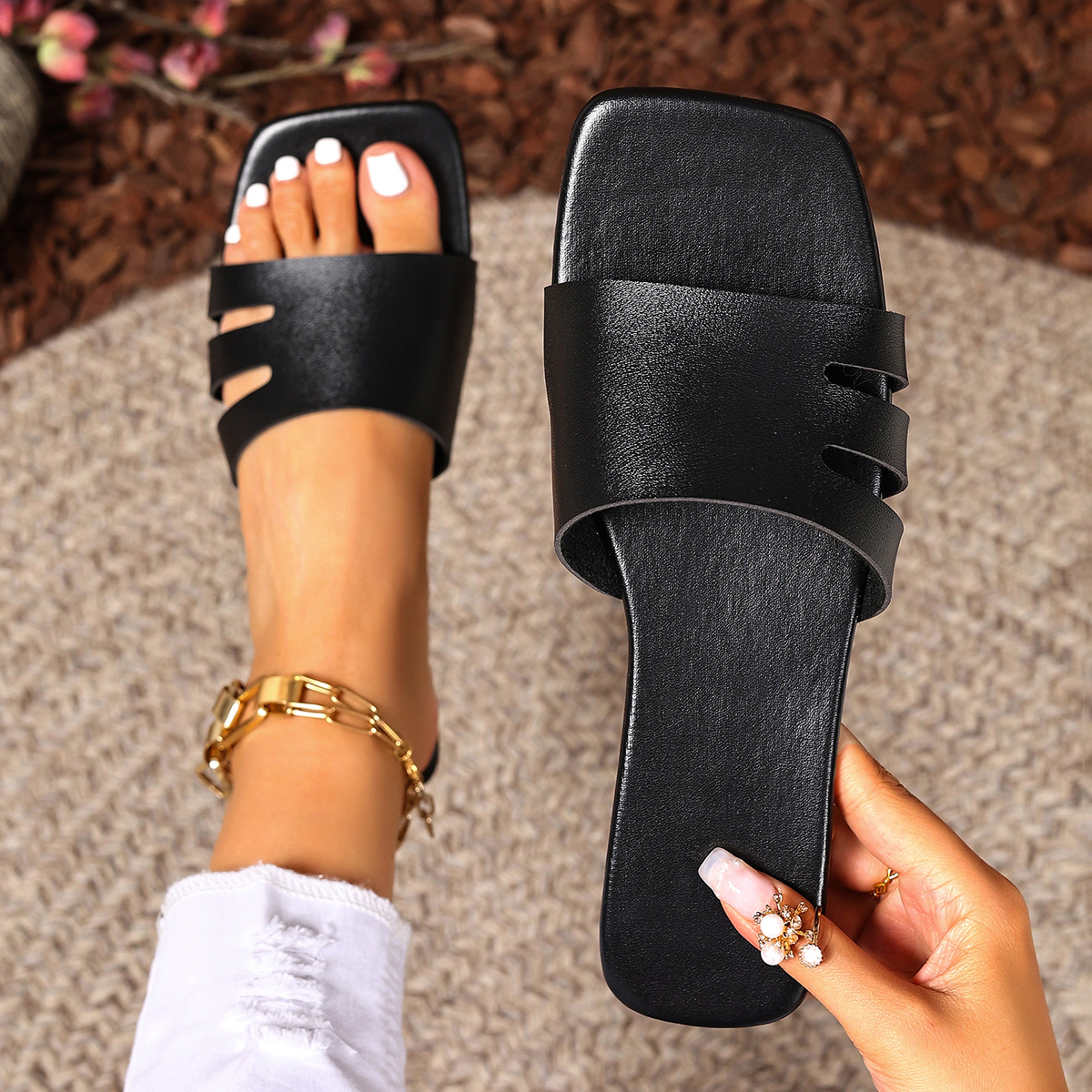Summer Womens Solid Color Slide Sandals Lightweight Square Open Toe Slip On Shoes Casual Flat Shoes 4