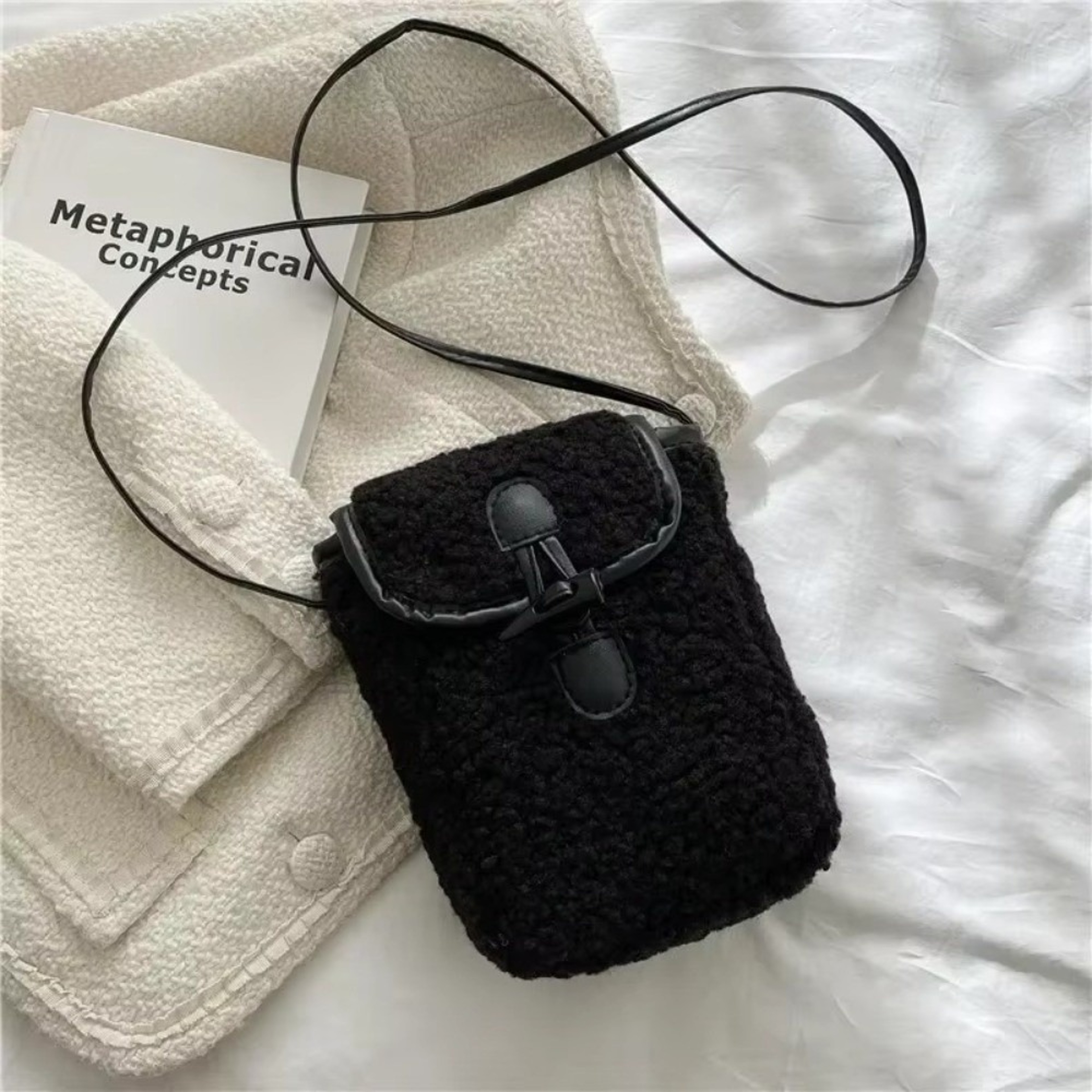 Fashion Winter Lambswool Phone Bag, Sweet Lovely Portable Women Wallets, Faux Fur Plush Shoulder Bags – view 9