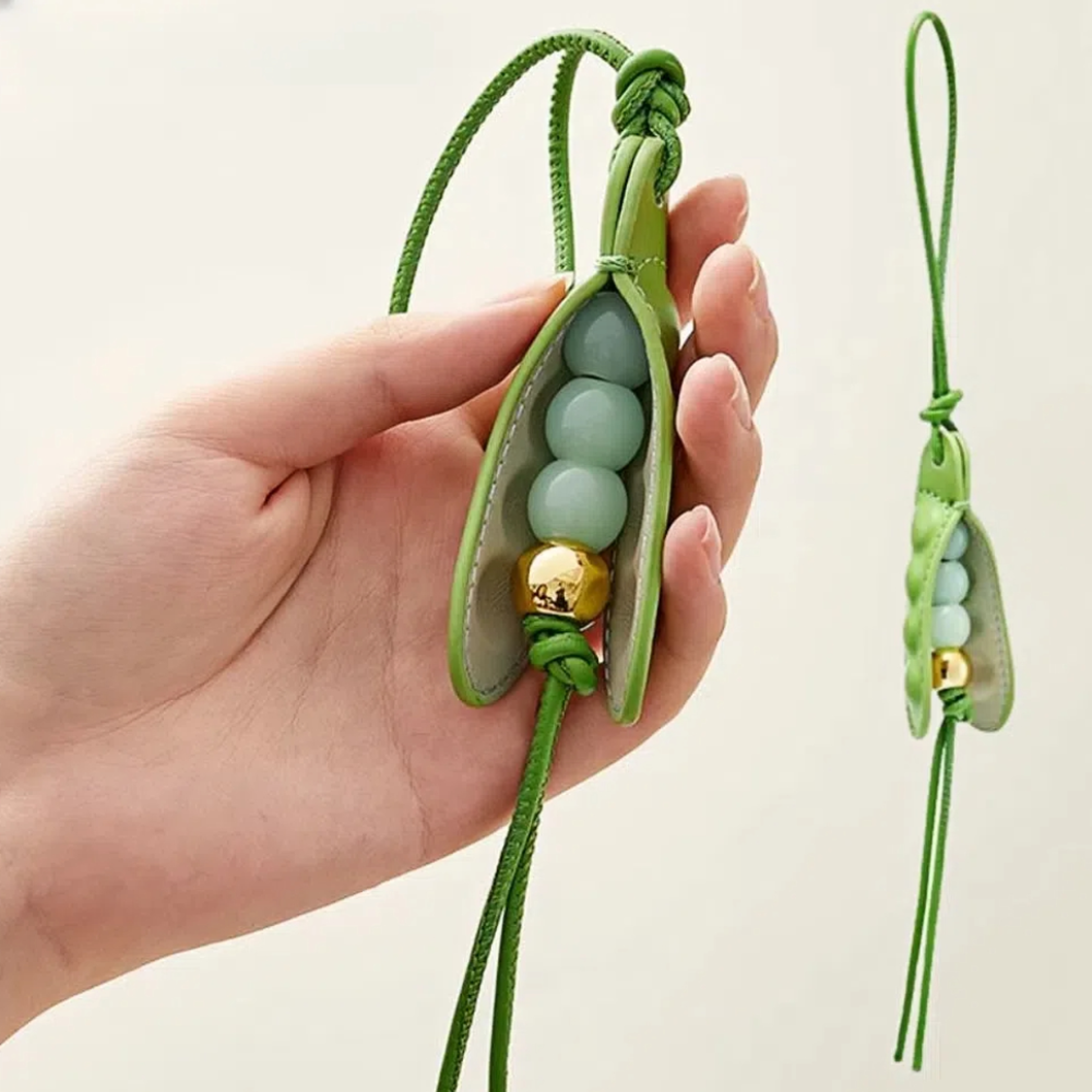 Fashion High-End Pea Pendant Handmade Green Pea Keychain Leather All-match Style Pea Bag Charm Trendy Accessory – view 3