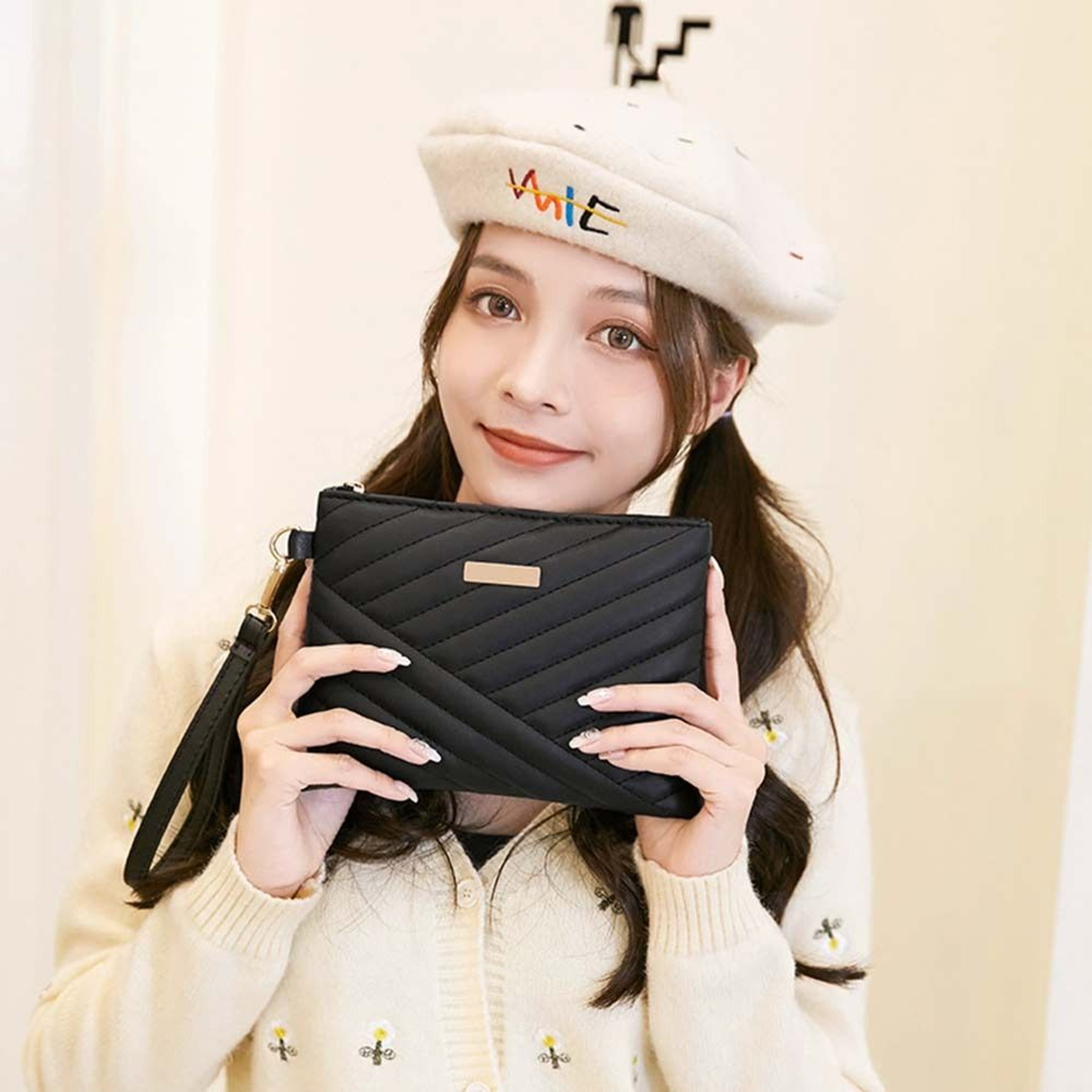 Stylish Women Wristlet Bag, Leather Envelope Design, Small Purse Clutch for Shopping, Traveling – view 4