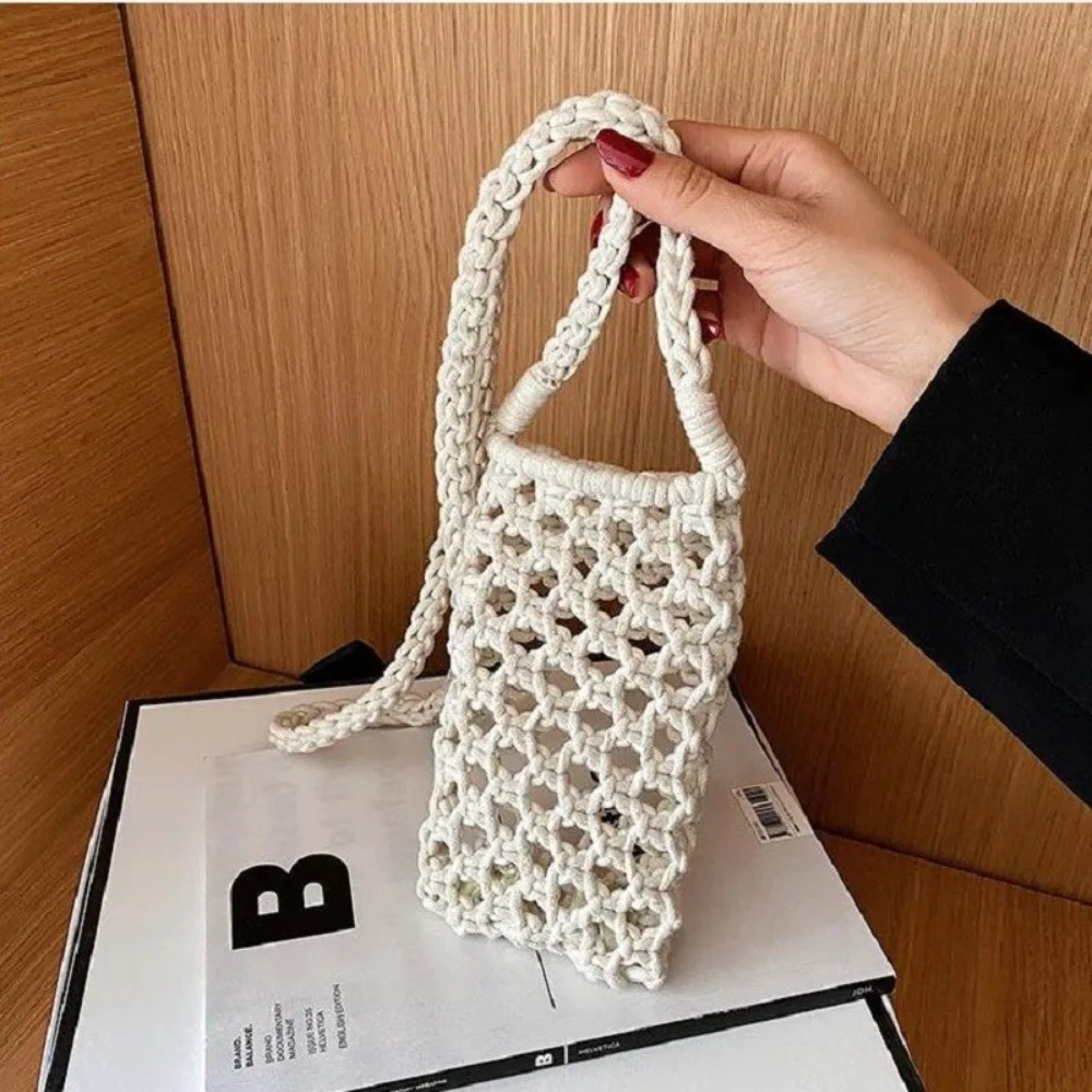 Womens Fashion Solid Color Hollowout Woven Crochet Crossbody Bag Lightweight Shoulder Handbag 3