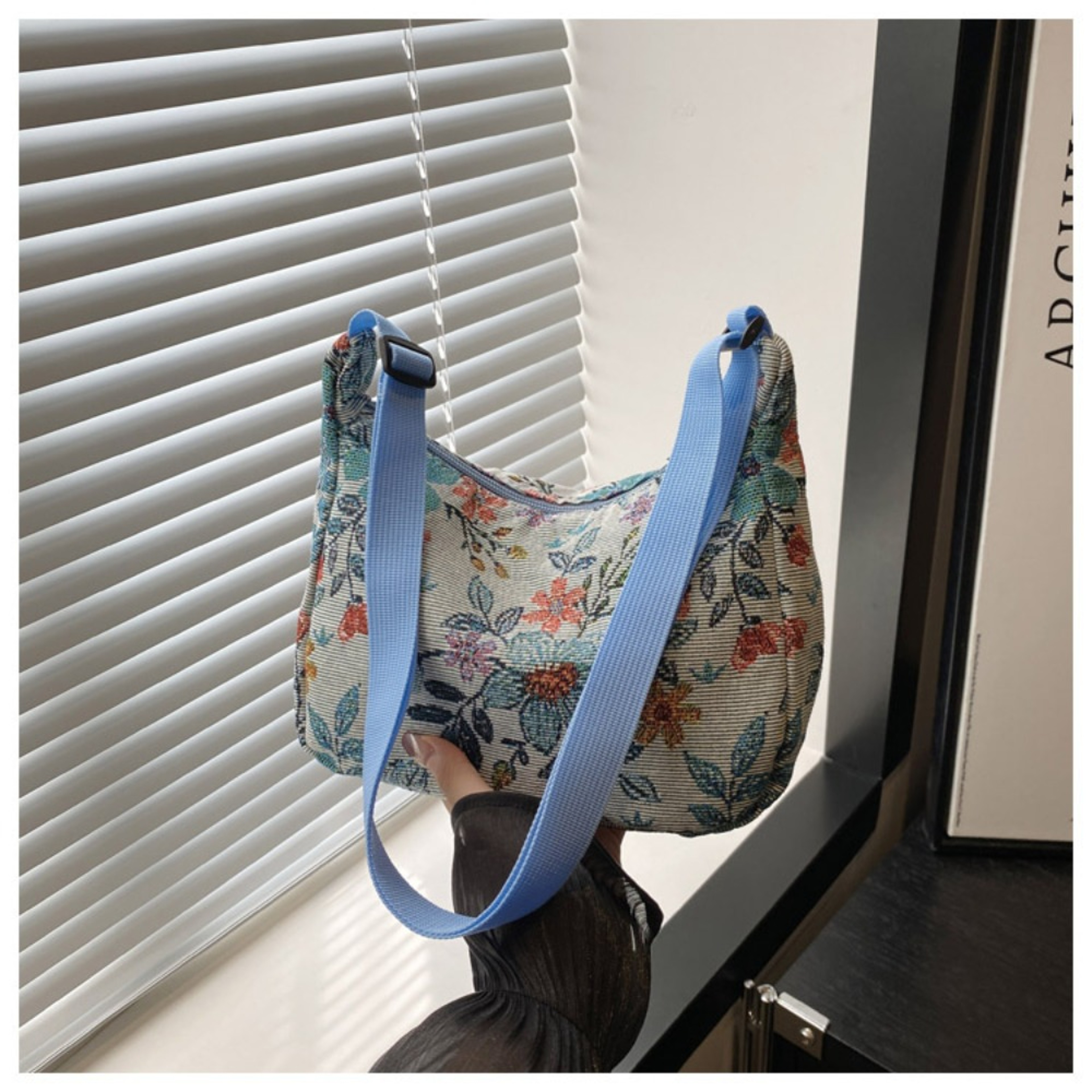 Vintage Half Moon Shape Women Messenger Bag, Versatile Literary Prints Crossbody Shoulder Bag – view 8