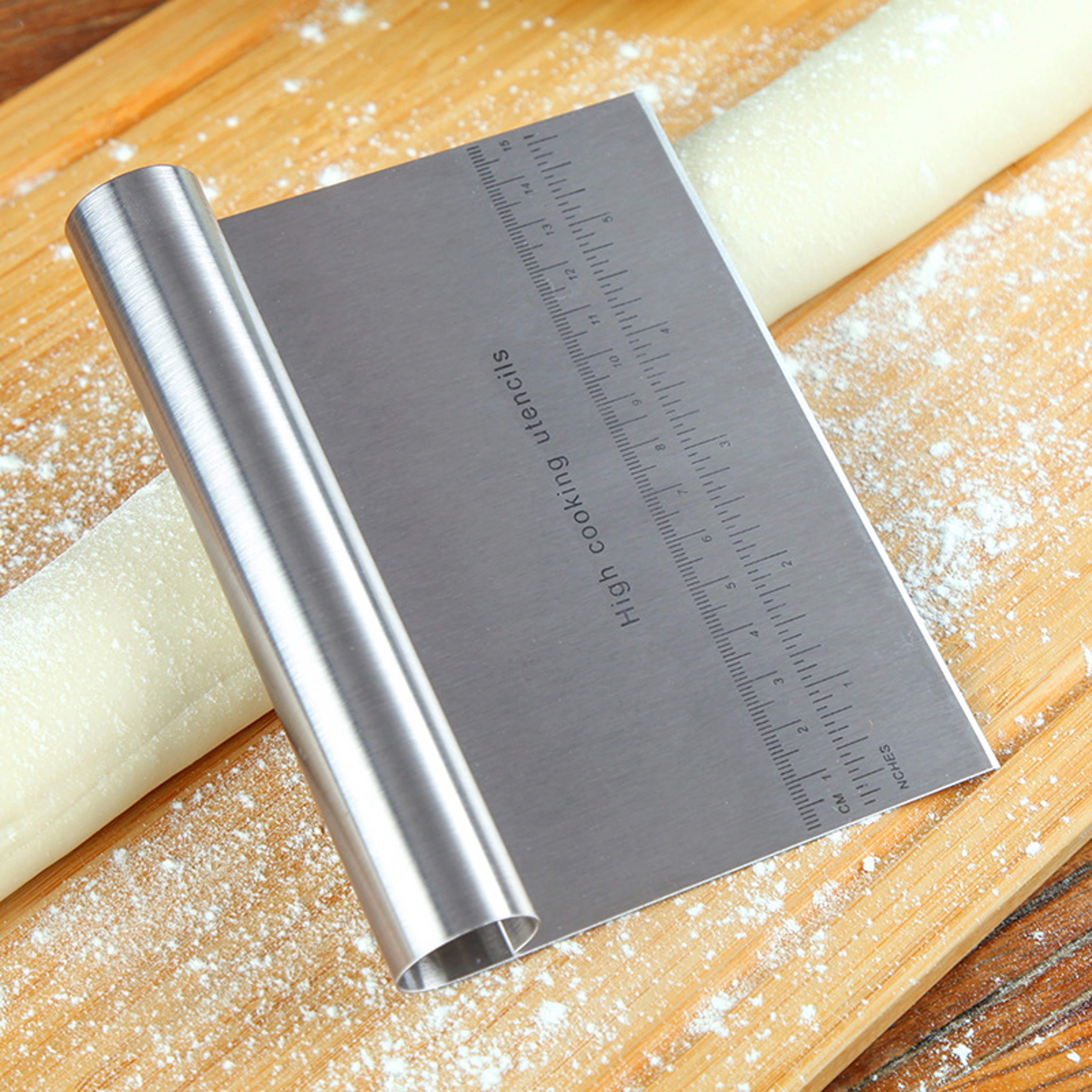 Stainless Steel Dough Pastry Scraper, Pizza Cutter Chopper, Cake Bread Separator, Measuring Scale Knife – view 3