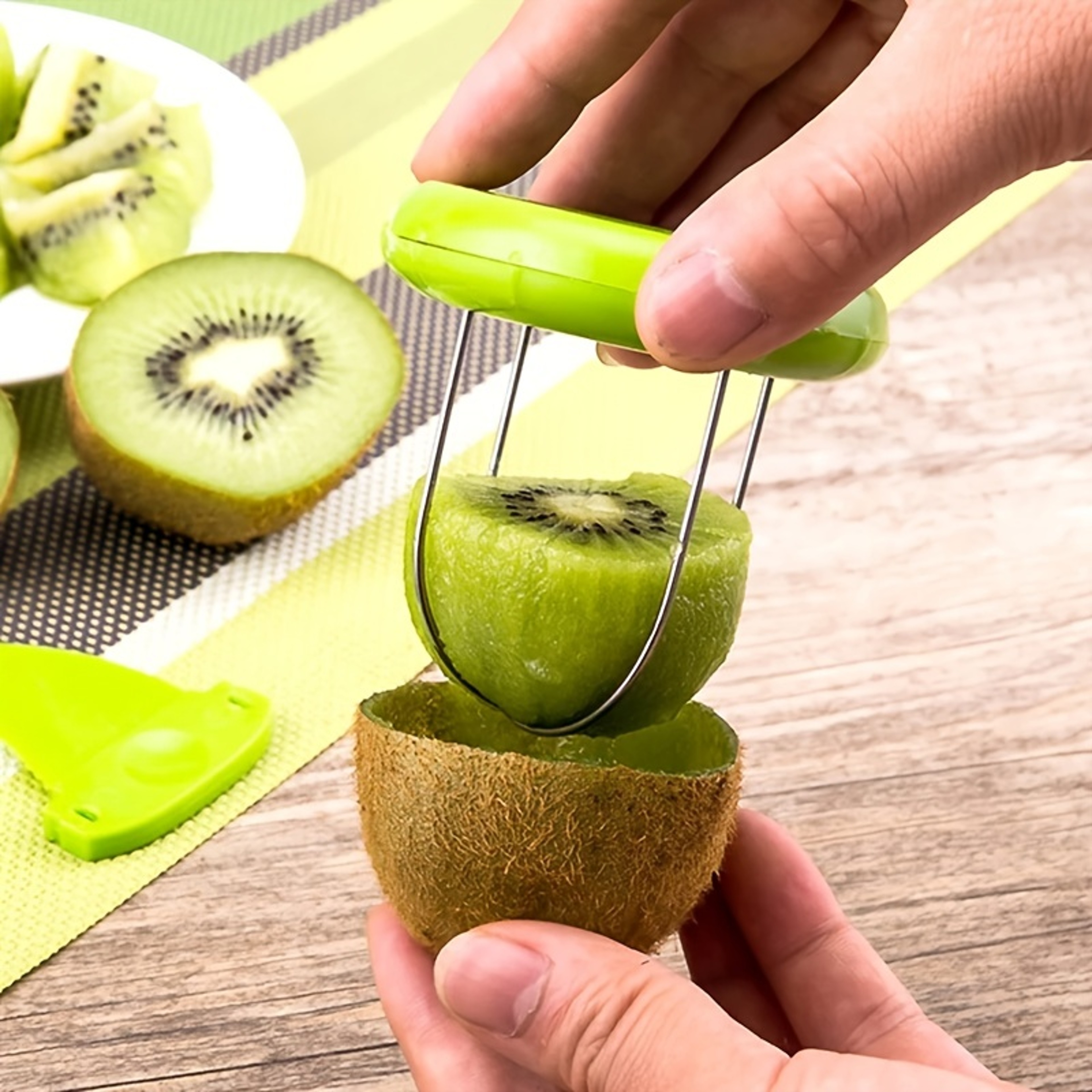 Kiwi Fruit Opener, Thickened Independent Packaging, Kiwi Spoon, Kiwi Peeling Tool, Fruit Splitting Artifact – view 1