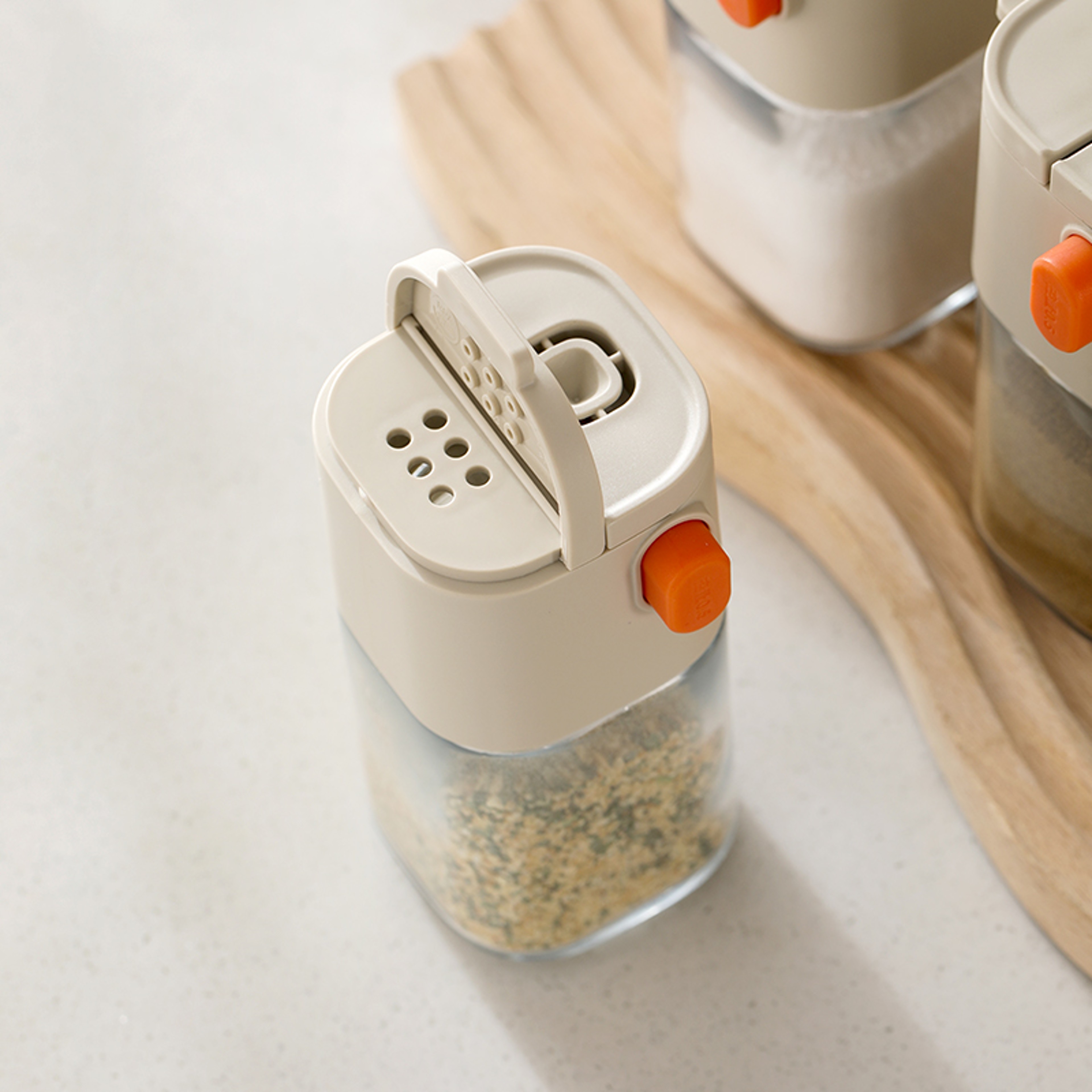 Multi-Functional Quantitative Seasoning Pot, Press-Type Glass Seasoning Bottle, Kitchen Salt Jar, Spice Pepper Shakers – view 5