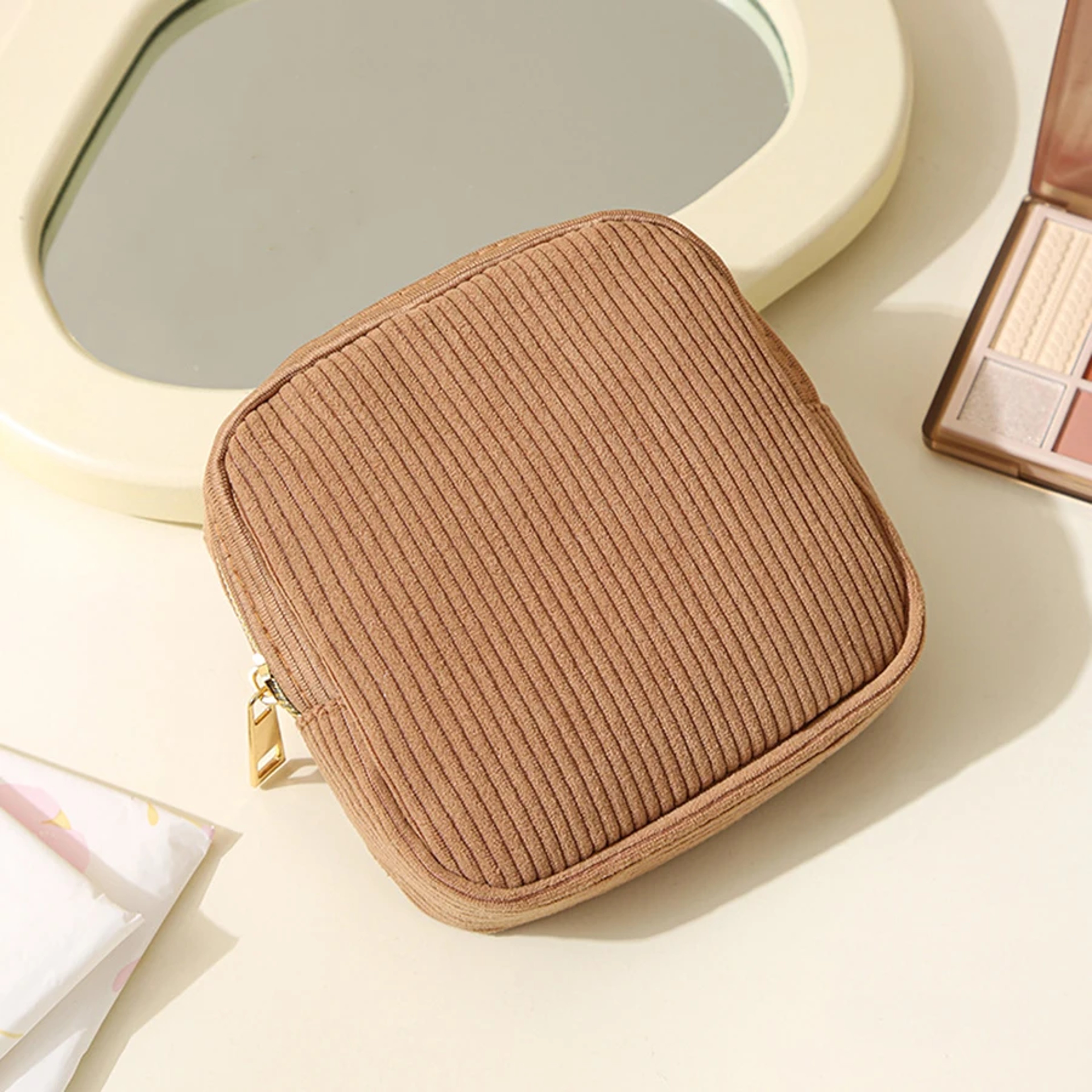 Fashion Makeup Lipstick Case, Mini Cosmetic Storage Pouch for Women, Sanitary Napkins Organizer Travel Bags – view 12
