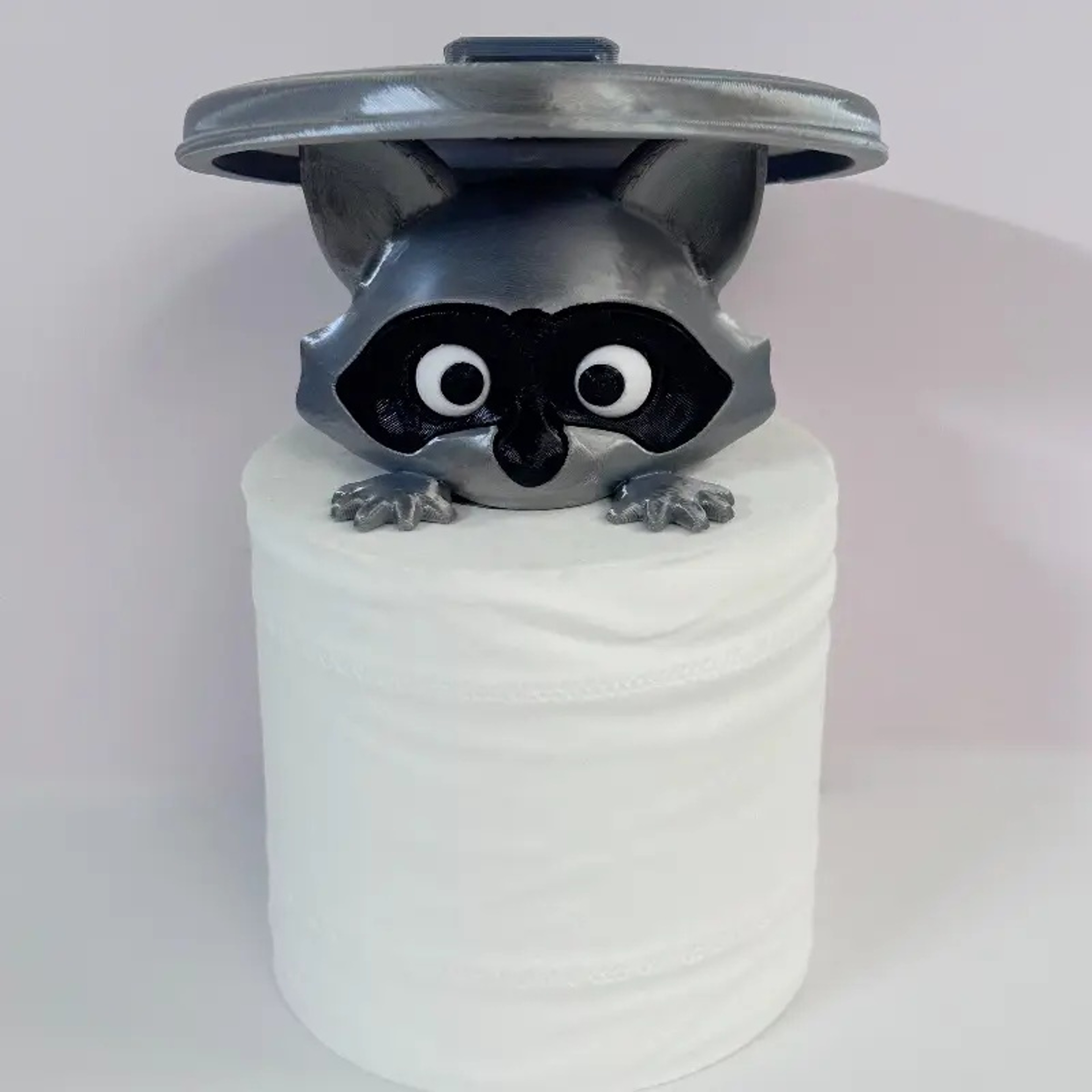 Adorable Printed Raccoon Toilet Roll Paper Holder White Plastic Playful Bathroom Decor Tissue Holde 7