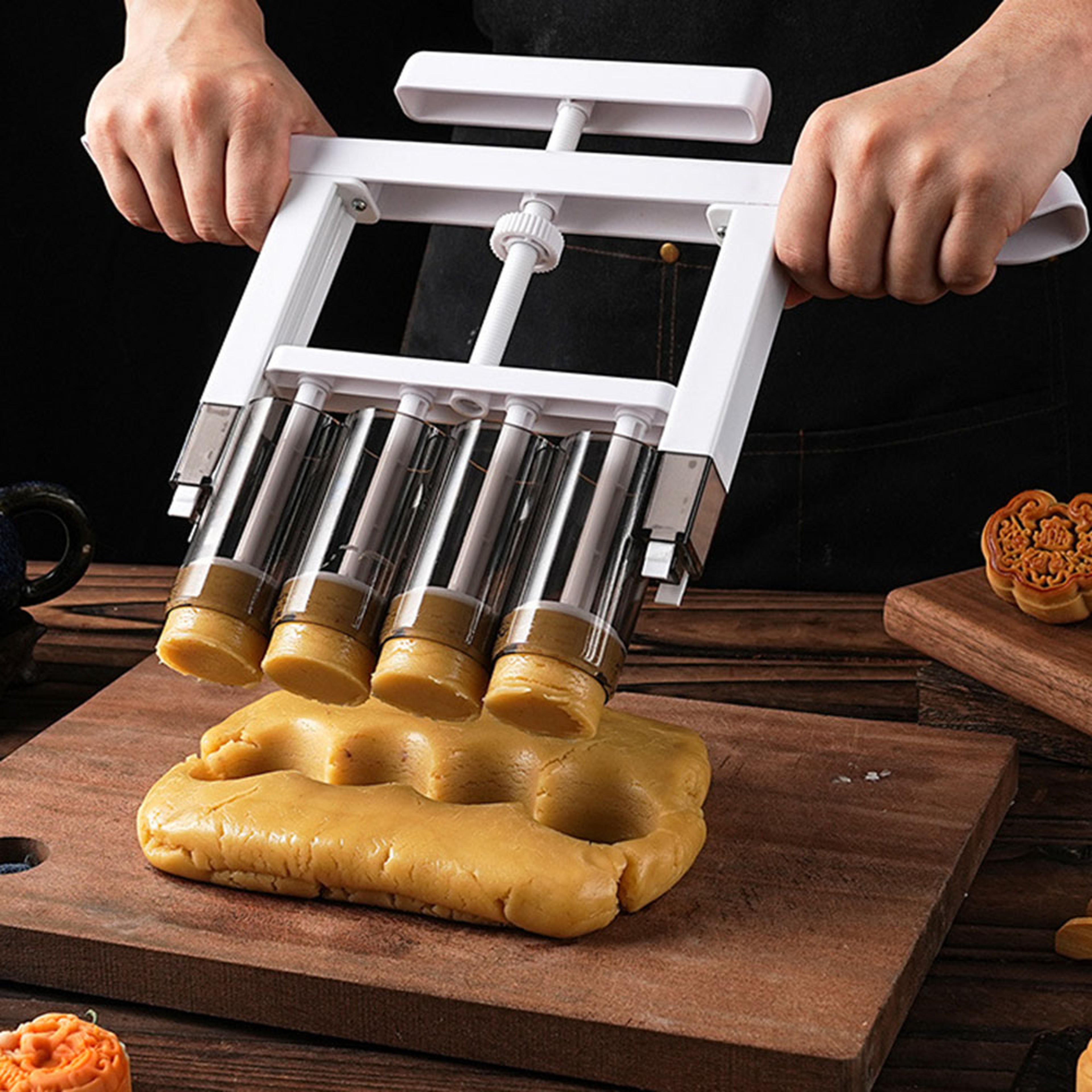 Hand Press Mooncake Mold Dough Divider Tool with Precision Stuffing Separator – view 1