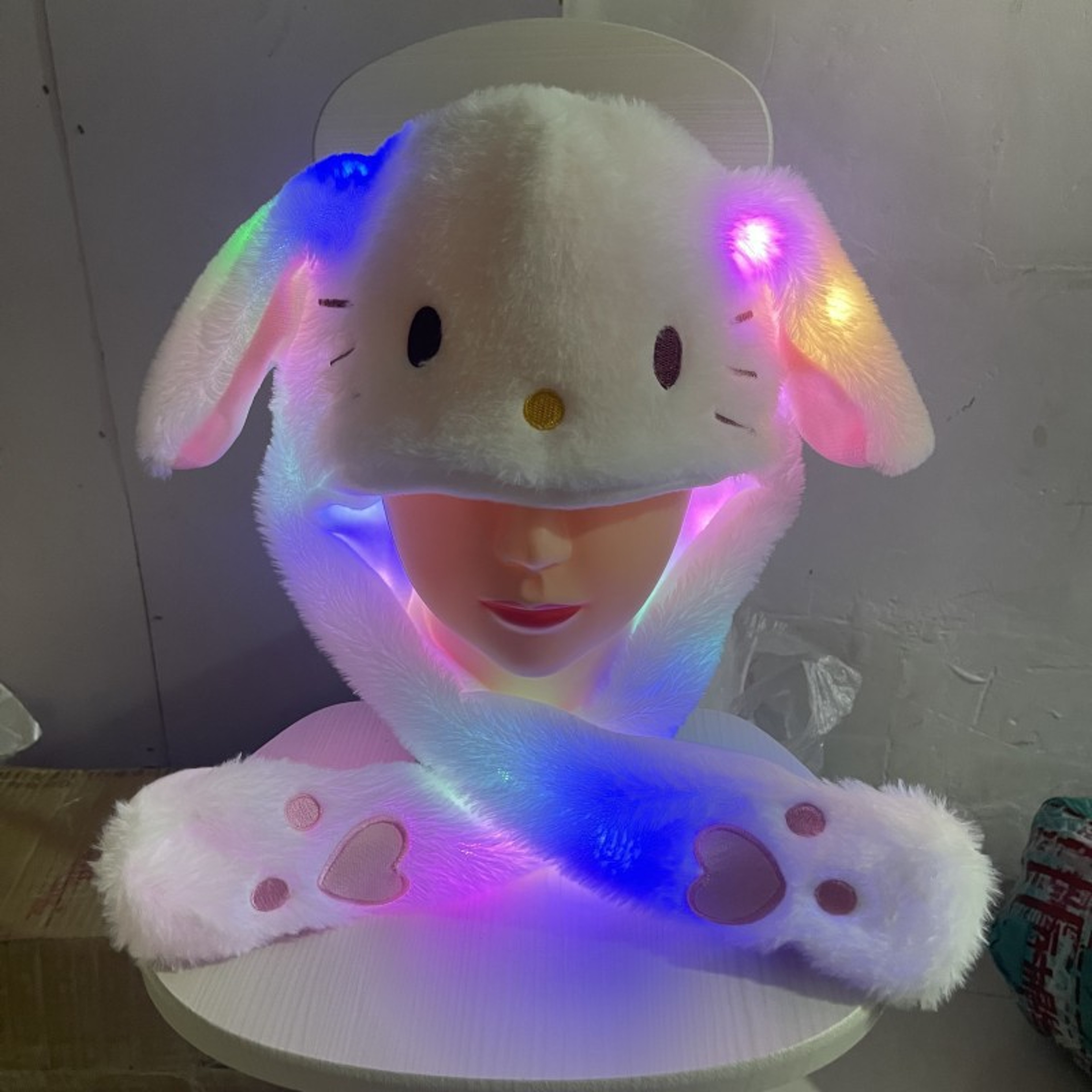 LED Plush Bunny Hat Kuromi Hello Kitty Moving Ears Glowing Rabbit Hat For Girls Halloween Party Acc 6