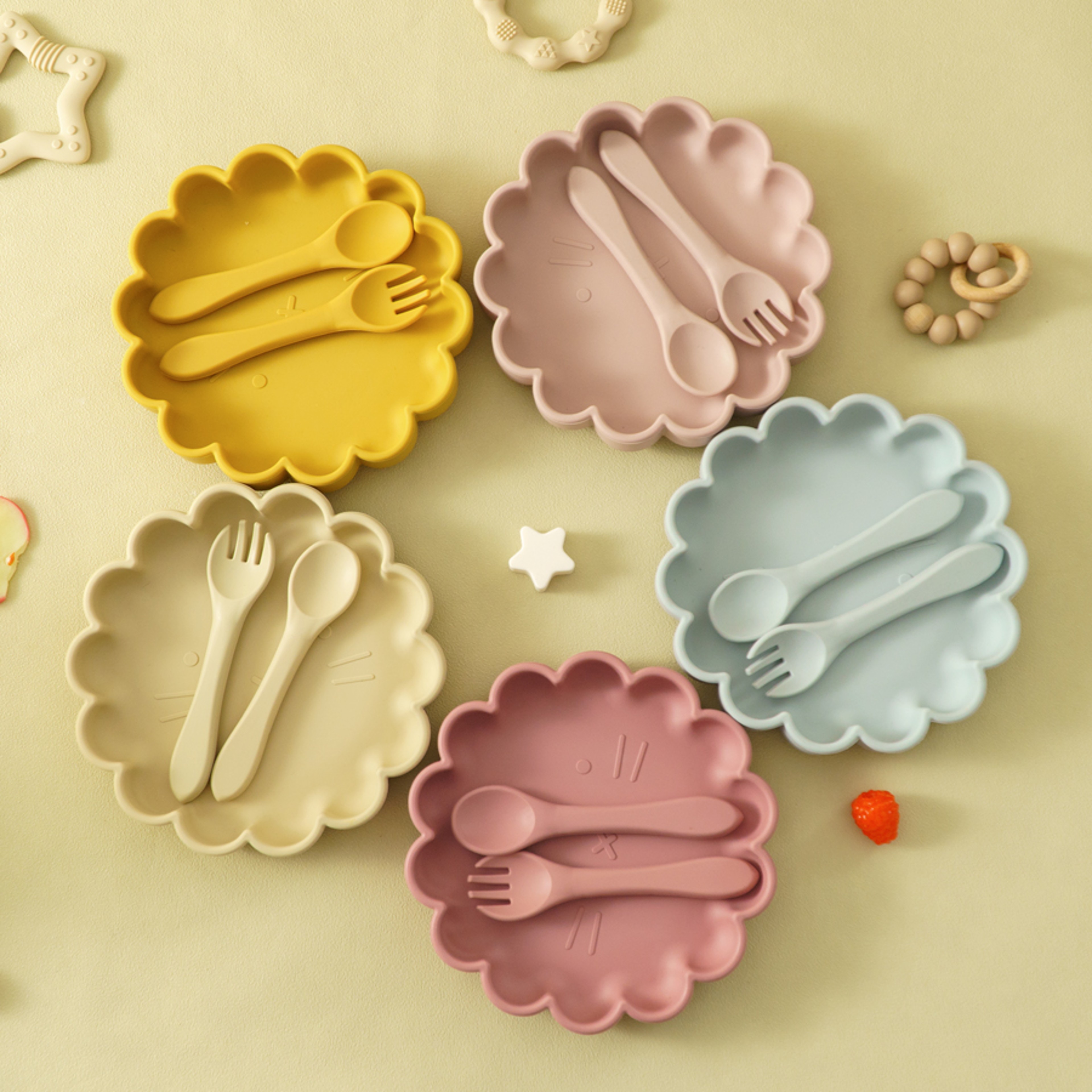 Cute Lion Shape Suction Plate Baby Silicone Tableware Set Solid Color Spoon Fork Feeding Training Baby Dinner Set – view 1