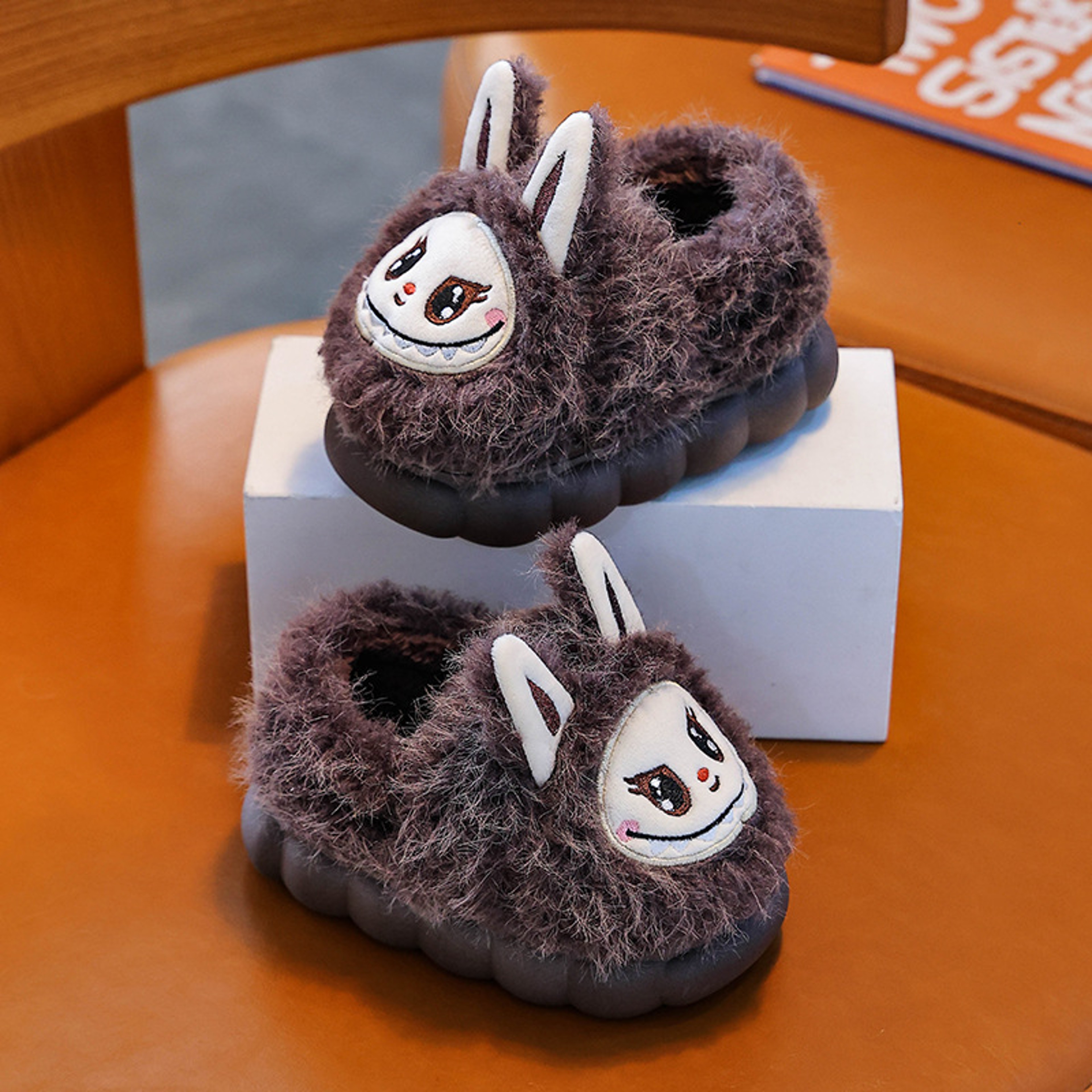 Cute Winter Children's Slippers, Plush Faux Fur Anti Slip Shoes for Boys and Girls, Warm Home Slippers – view 6