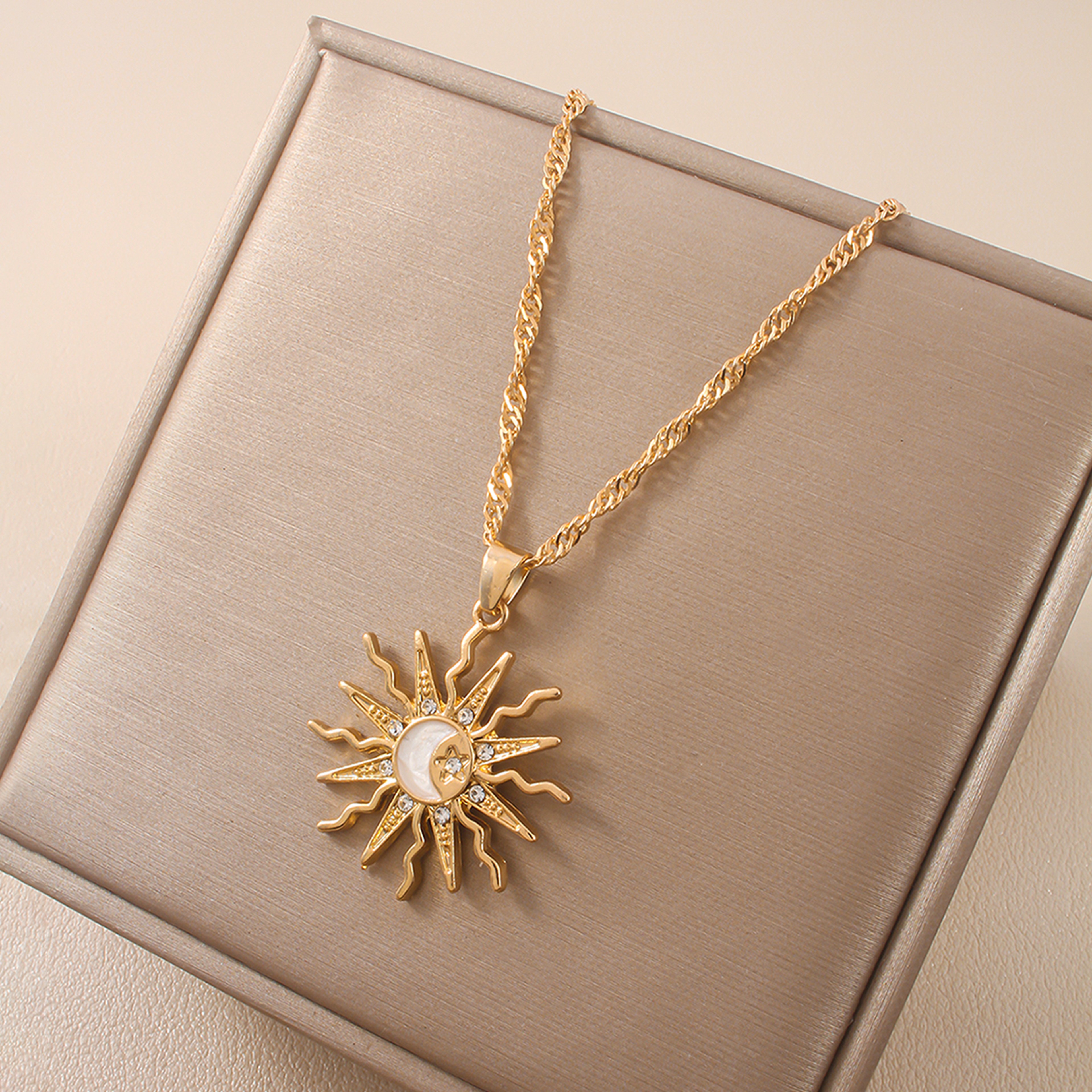 Retro Pendant Necklace, Three In One Sun Star Moon Design, Shining Rhinestone Jewelry for Women, Elegant Daily and Party – view 2