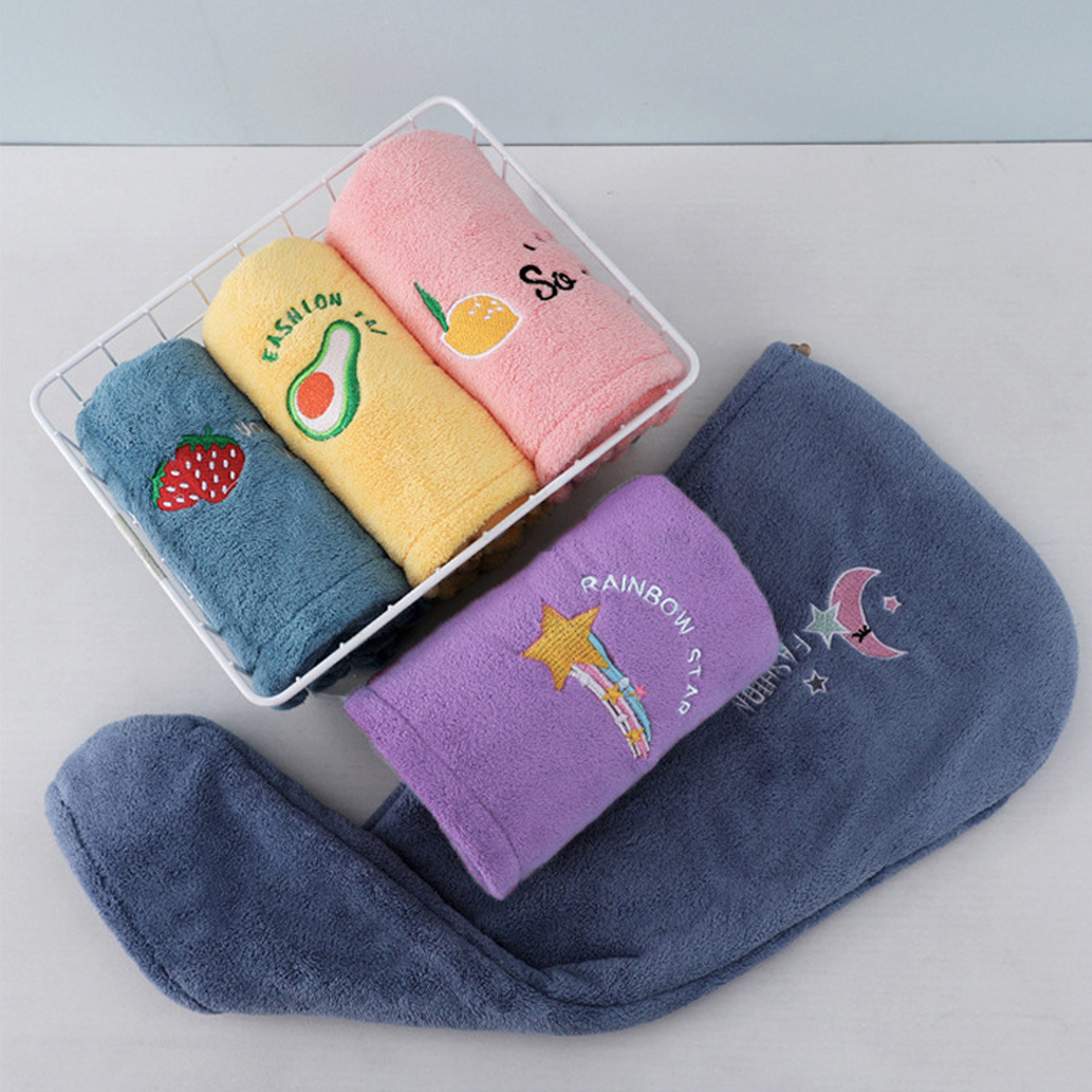 Soft Bathroom Hair Towels for Women, Super Absorbent Hair Wrap Bonnet – view 3