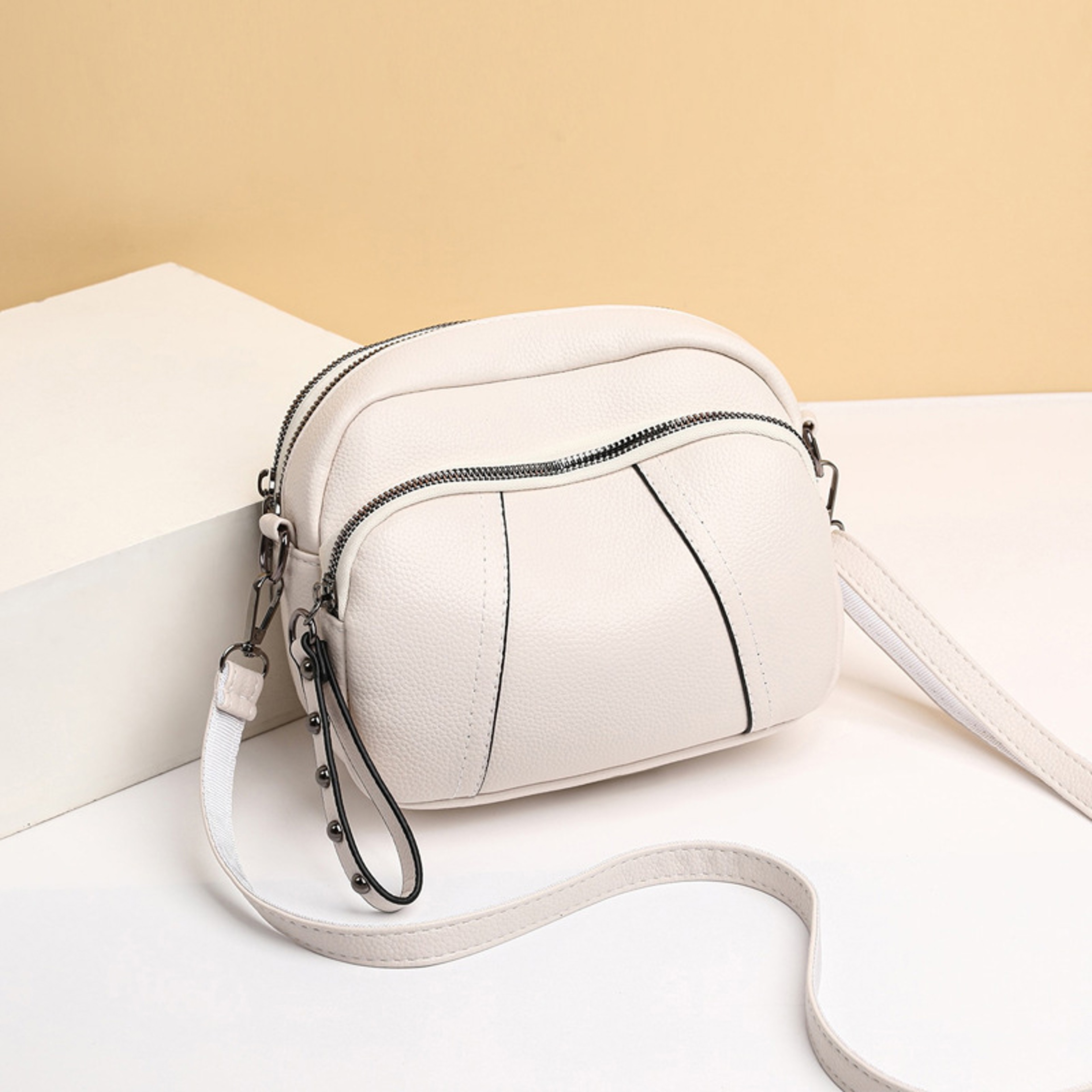 Womens Mobile Phone Bag With Rivet Zipper And Simple Soft Leather Shoulder Crossbody Small Square B 6