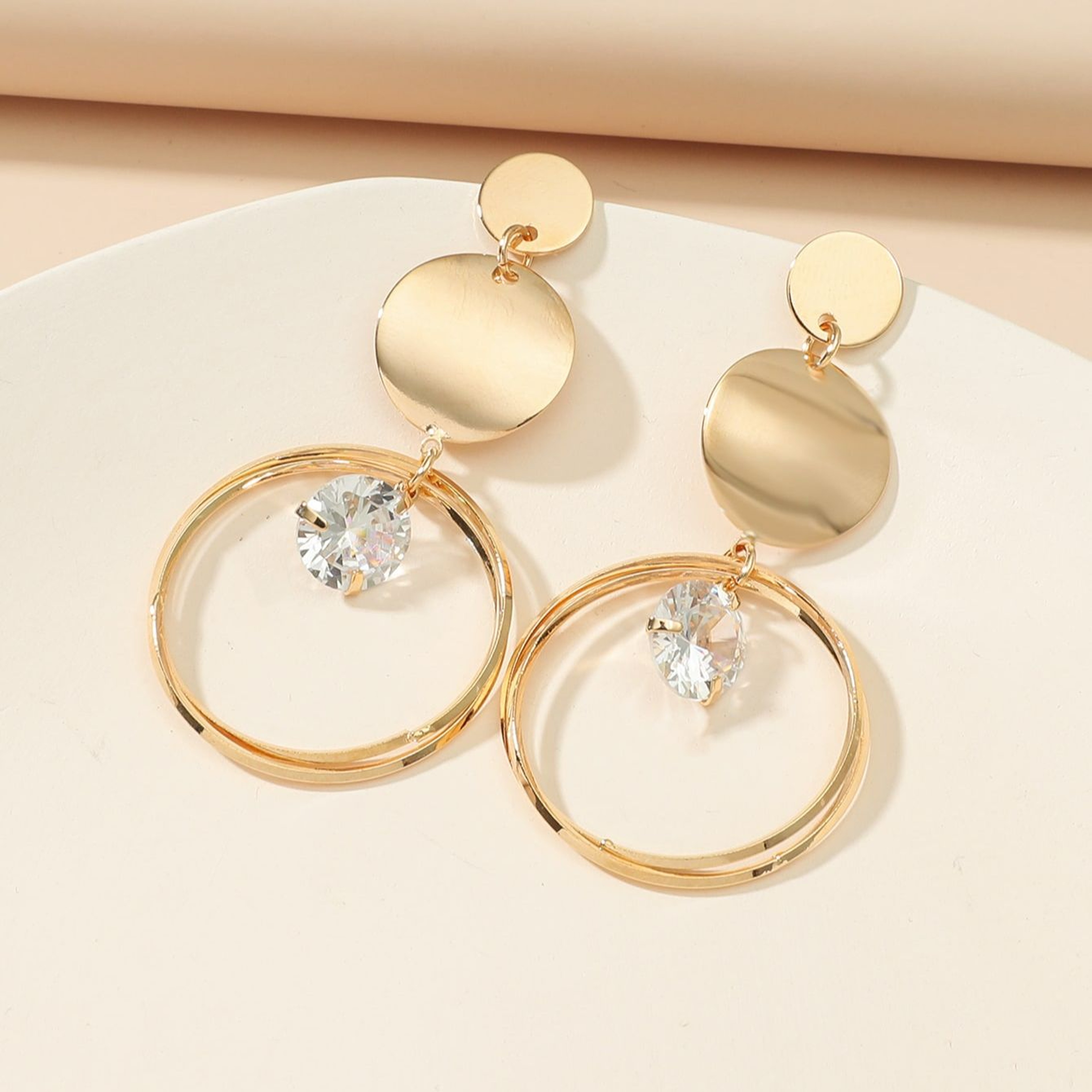 Gold-Color Circular Pendant Earrings, Elegant Women's Fashion Earrings for Tourism – view 5