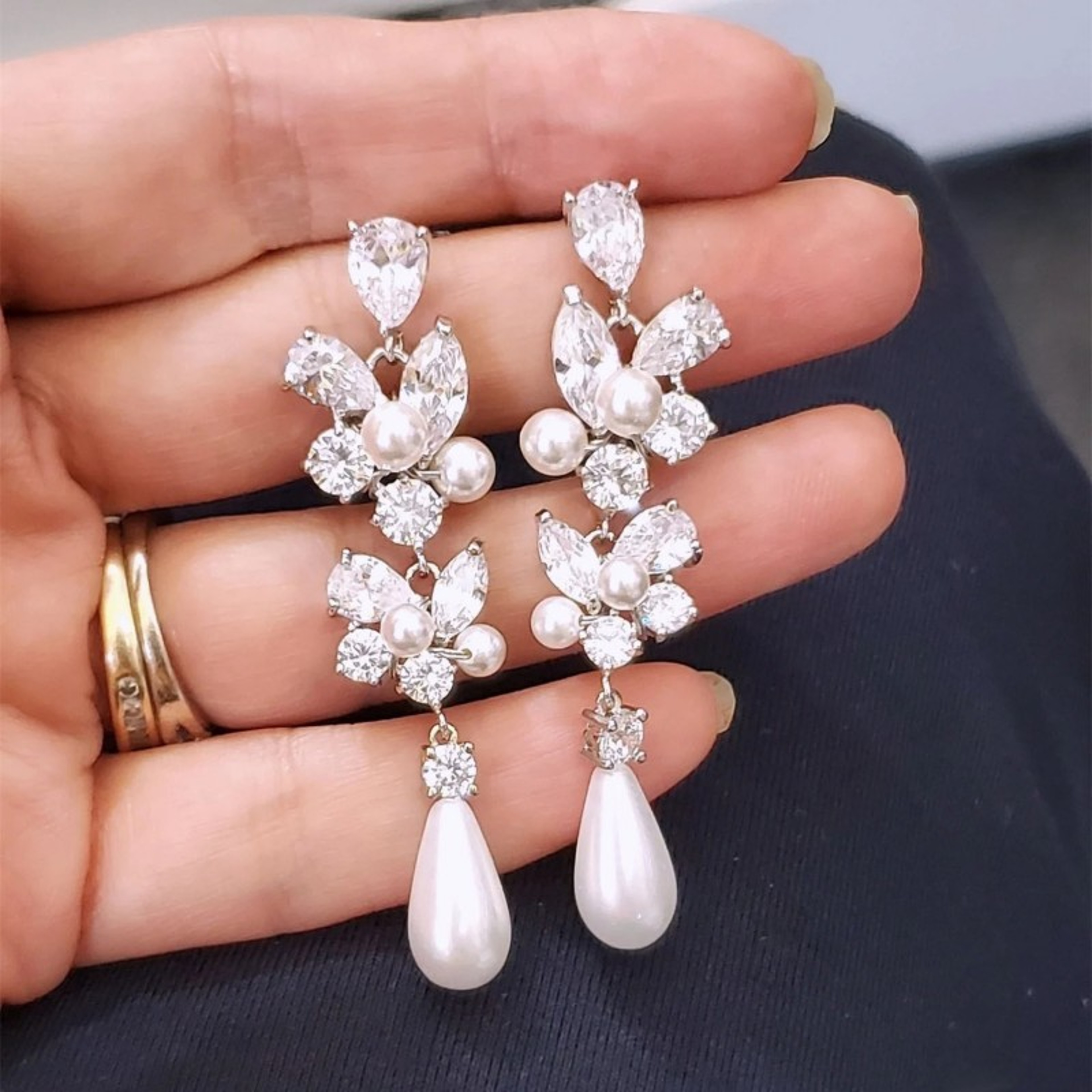 Huitan Aesthetic Bridal Imitation Pearl Dangle Earrings Luxury Trendy Engagement Wedding Ear Accessories for Women Newly Jewelry – view 7