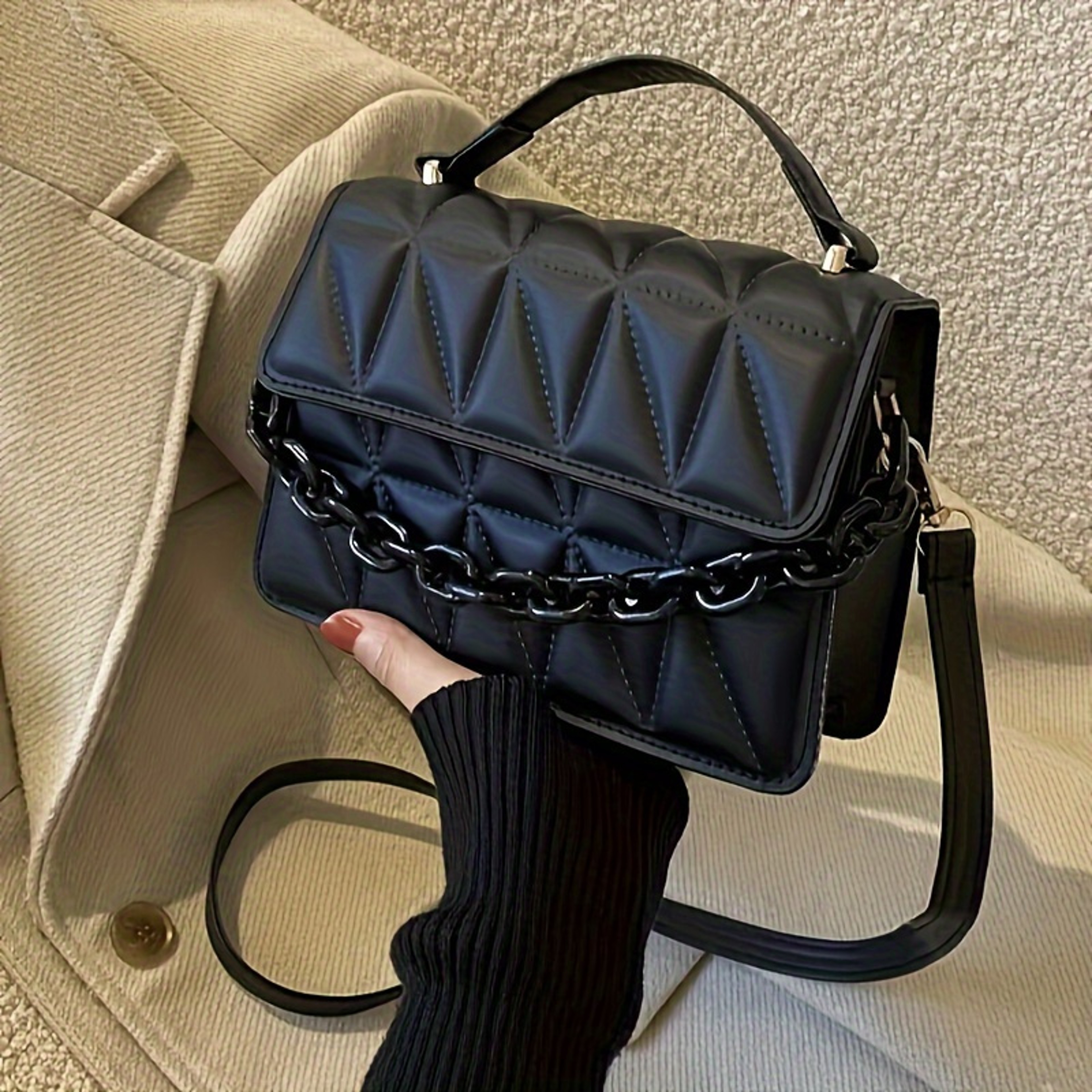 Small Casual Quilted Crossbody Bag with Magnetic Closure, Adjustable Strap, Daily Use Handbag for Women – view 11