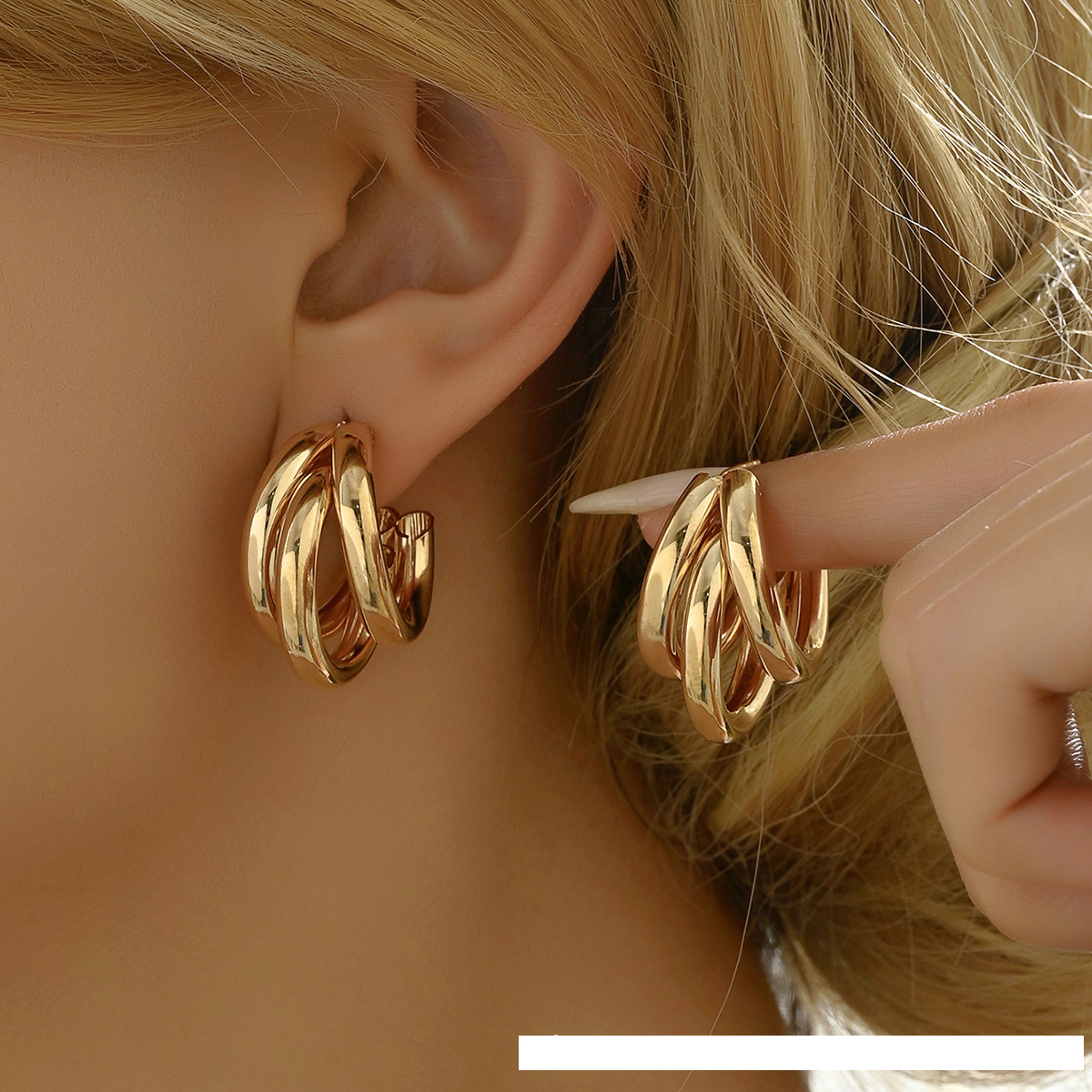 Elegant Gold Color Geometric Statement Hoop Earrings for Women, Vintage Luxury Party Jewelry Gift – view 1